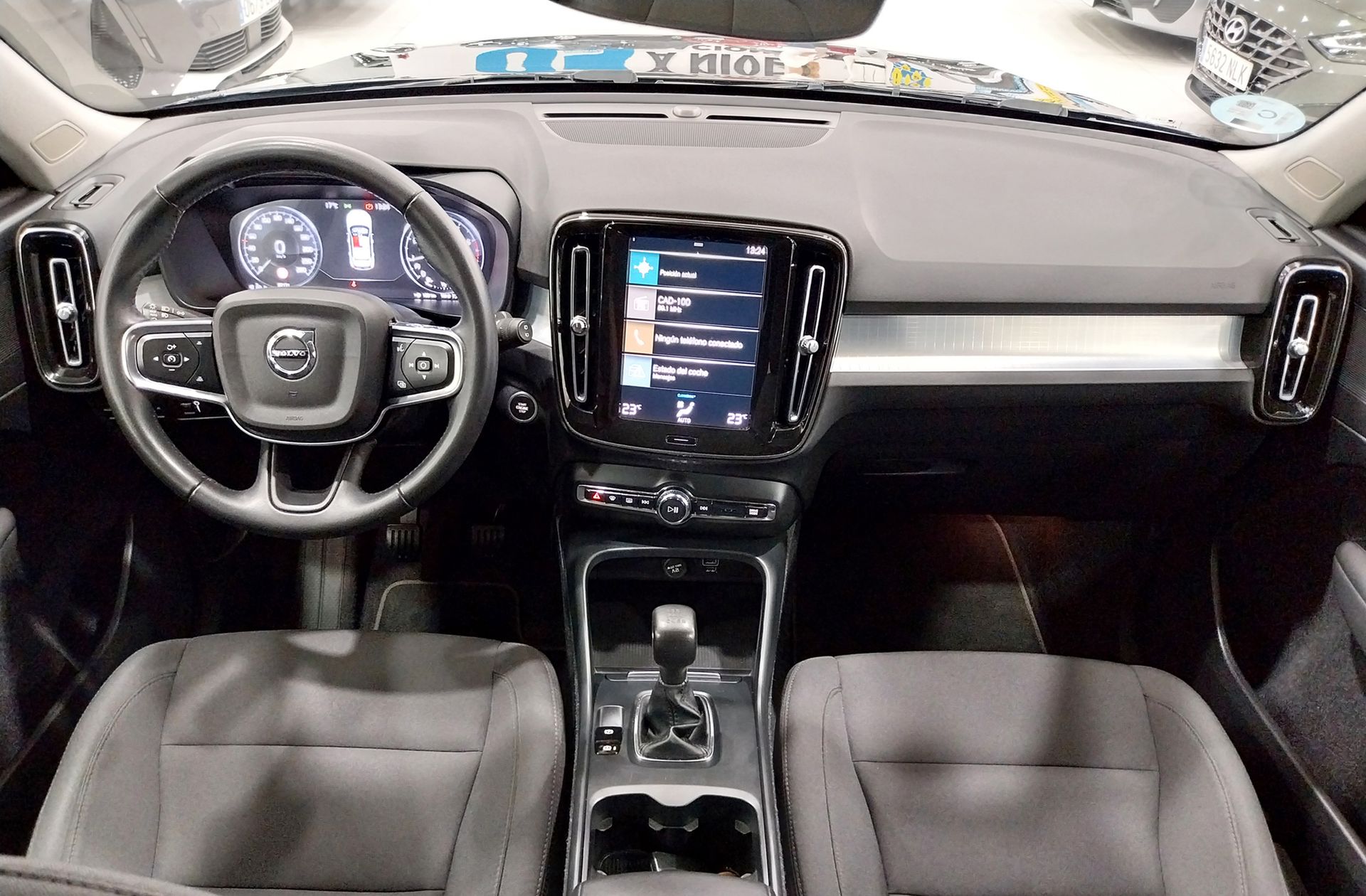 Volvo XC40 T3 Business Plus - foto 6