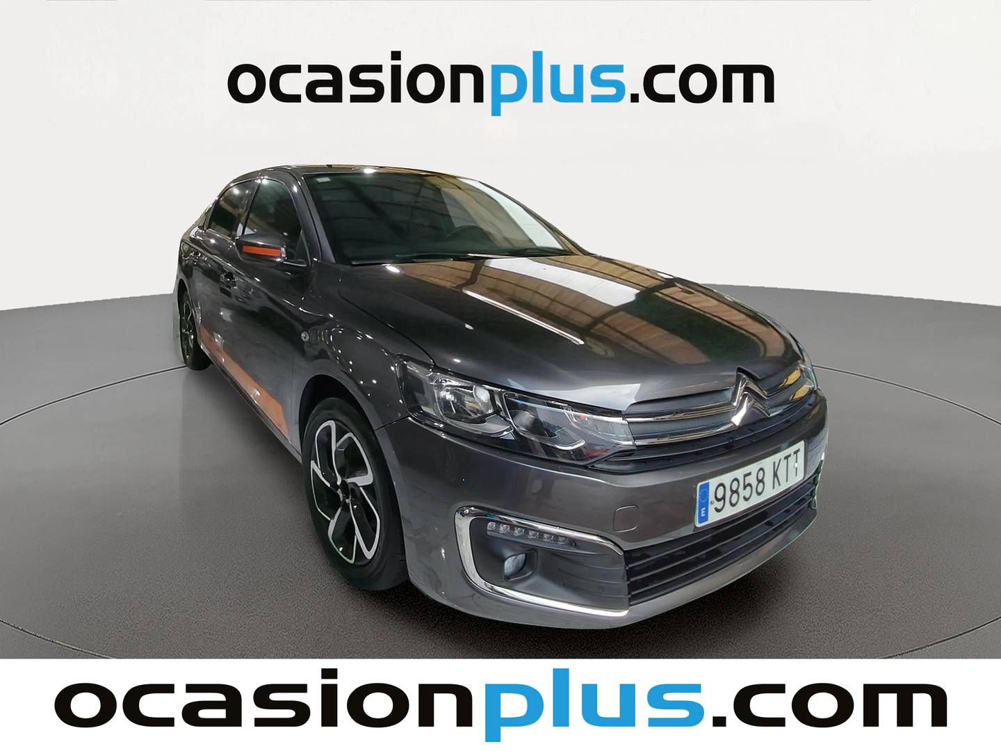Foto delantera Citroën C-Elysée Citroën C-Elysee PureTech 82 Shine (82 CV) derecha