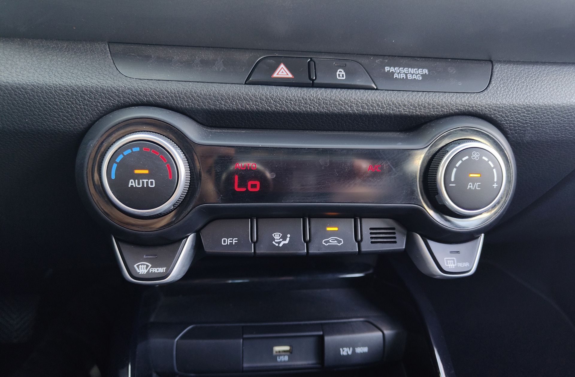 Kia Stonic 1.0 T-GDi MHEV Drive - foto 28