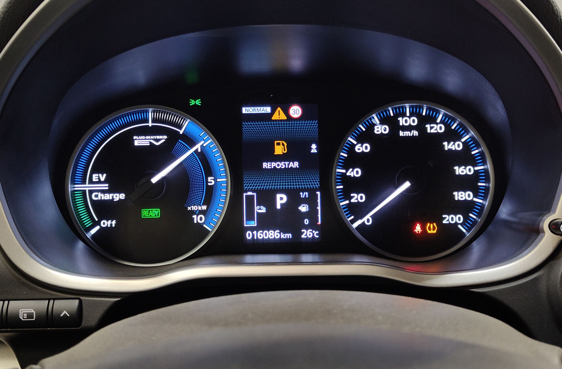 Mitsubishi Eclipse Cross 2.4 PHEV Kaiteki 4WD - foto 23