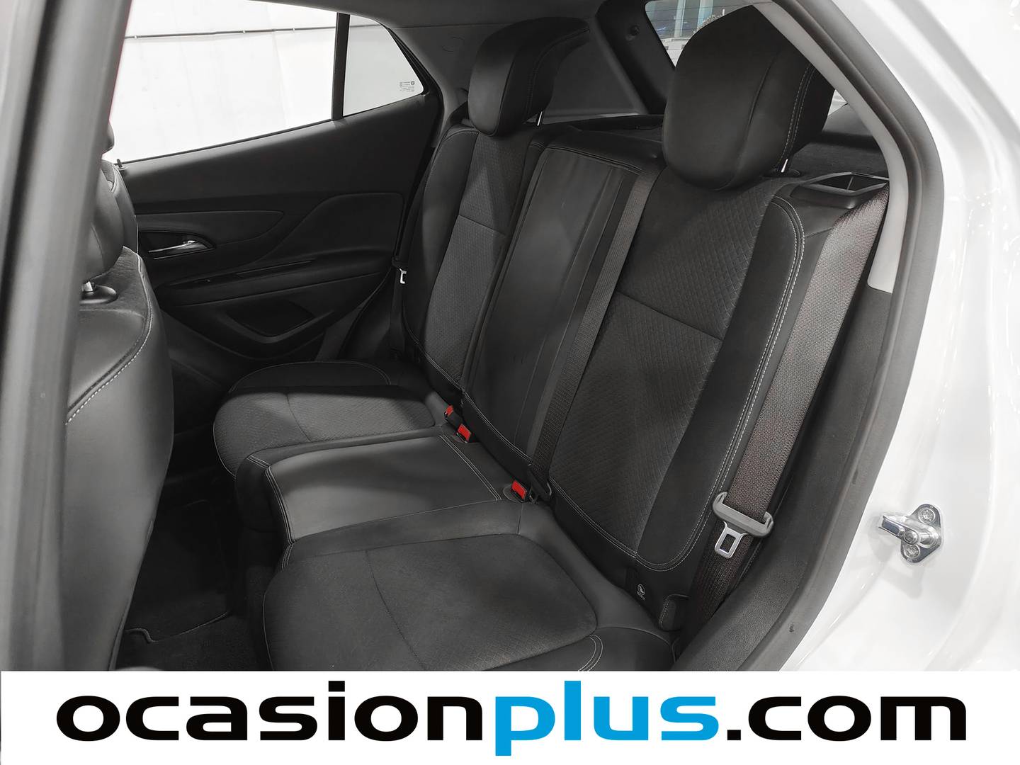 Foto asientos traseros Opel Mokka X Opel Mokka X 1.4 Turbo Innovation 4X2 Auto (140 CV)