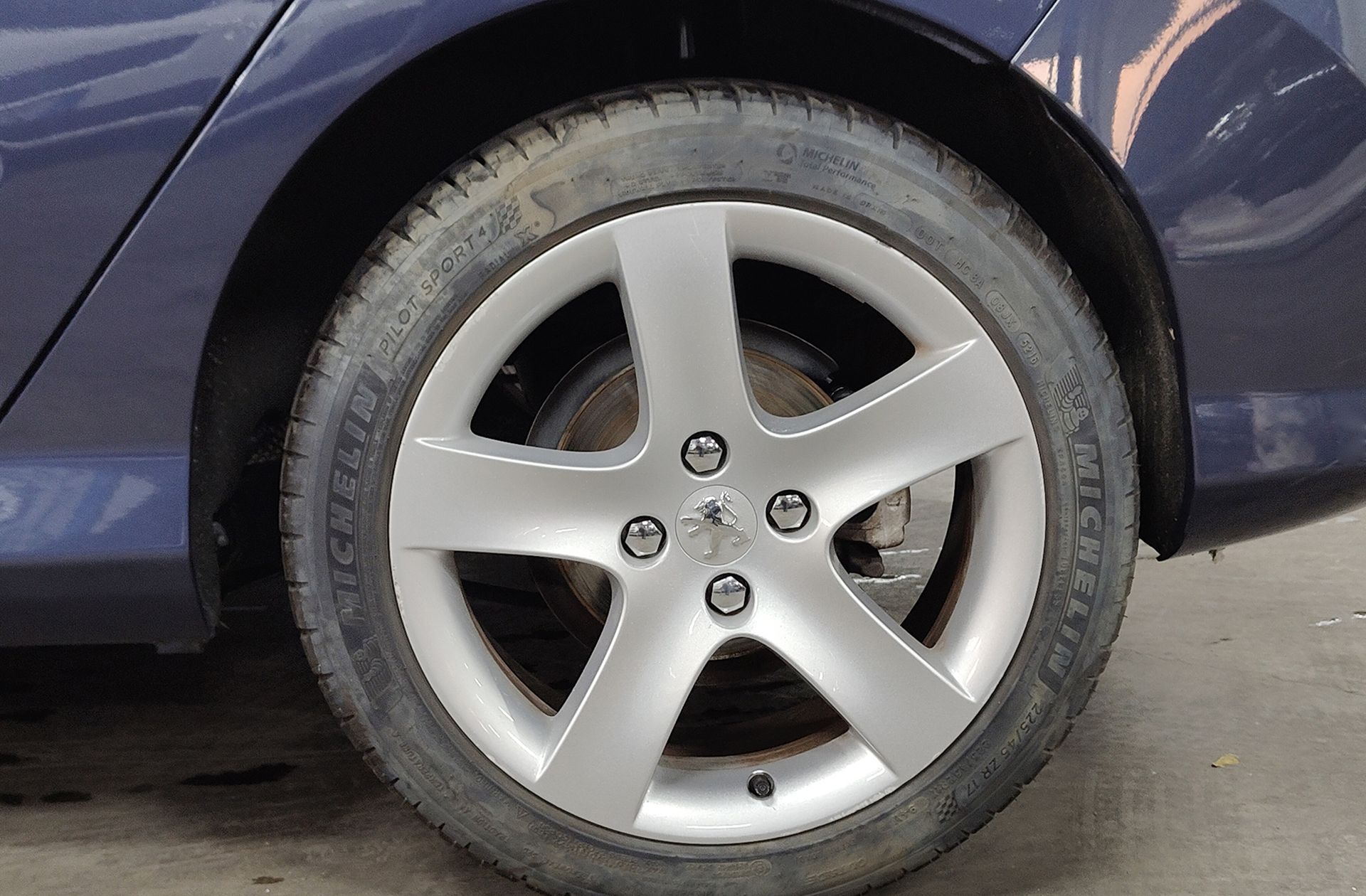 Peugeot 308 1.6 THP Premium - foto 35