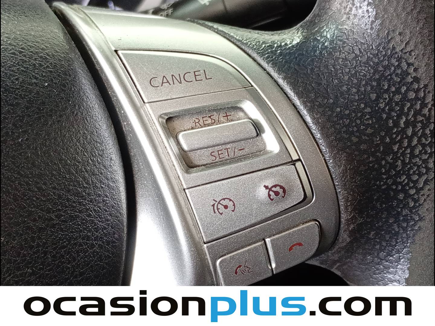 Foto Nissan Navara Nissan Navara PickUp 2.3 dCi Doble Cabina EU6 (160 CV)