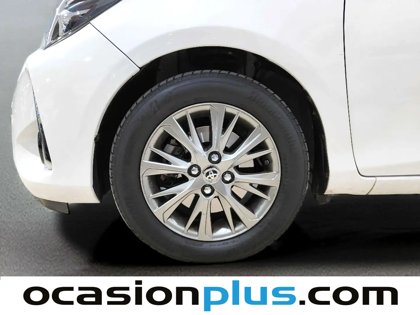 Foto Toyota Yaris Toyota Yaris 1.5 100H Active Tech (100 CV)