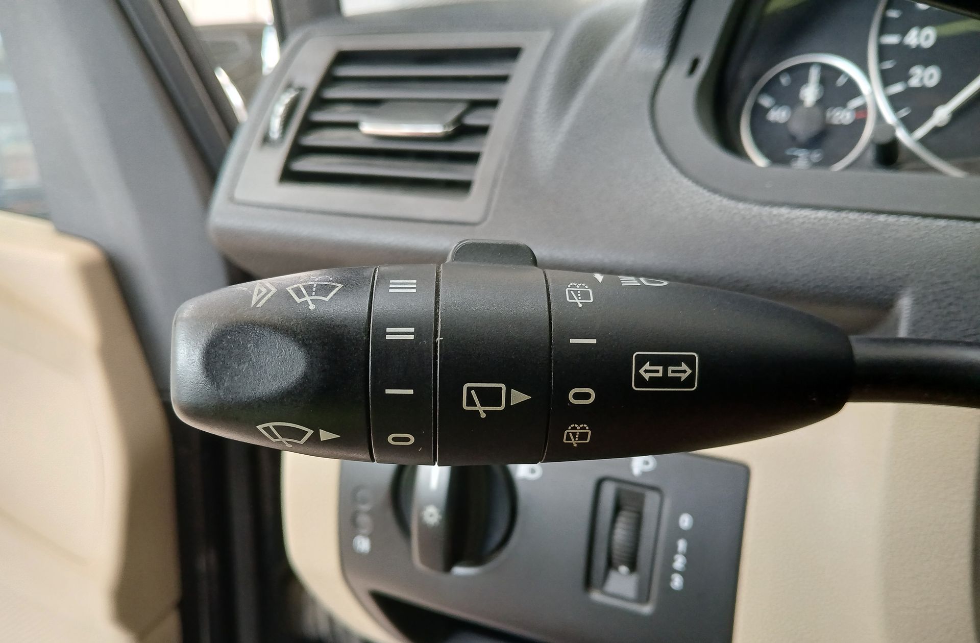 Mercedes-Benz Clase A 160 Blue Efficiency Exclusive Edition - foto 22