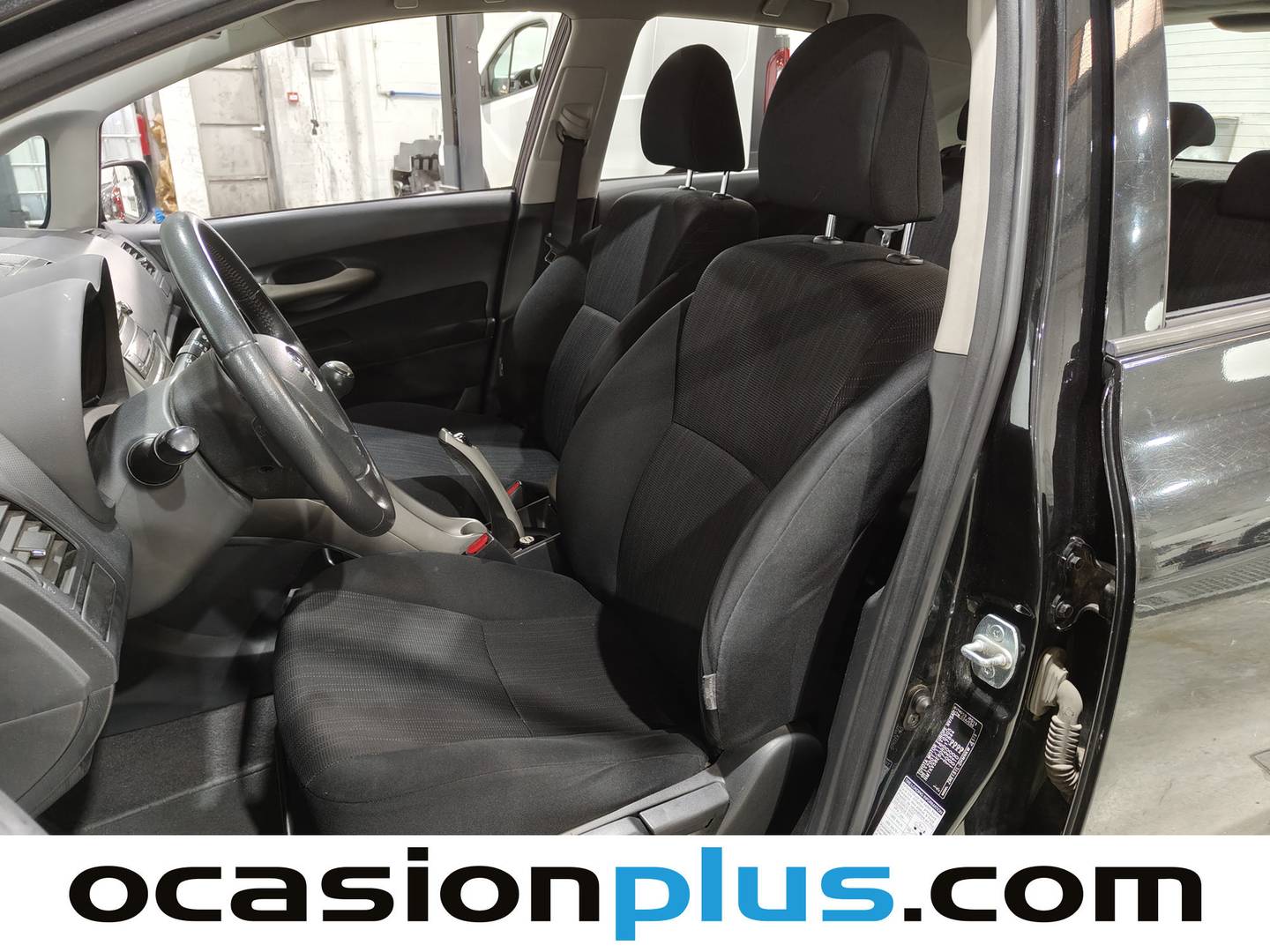 Foto Toyota Auris Toyota Auris 1.6 VVT-I Dual Sol (124 CV)