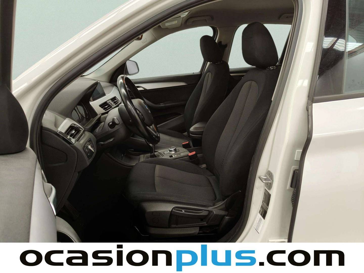 Foto asientos delanteros BMW X1 BMW X1 sDrive18d (150 CV)