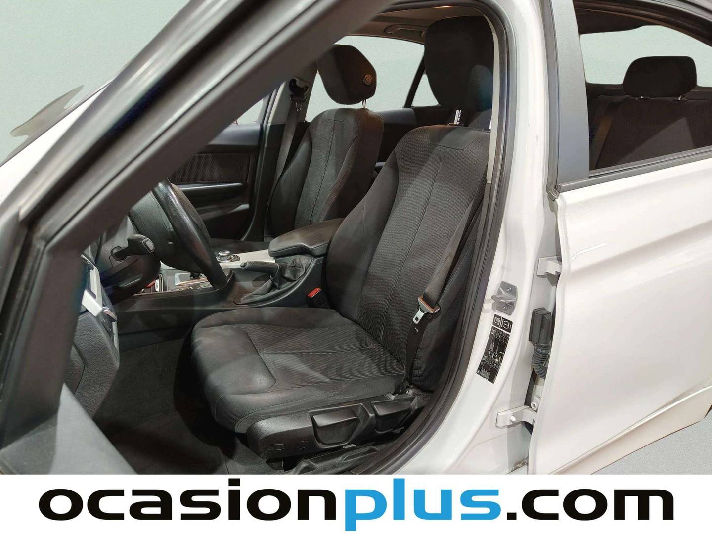 Foto BMW Serie 3 BMW Serie 3 318d (143 CV)