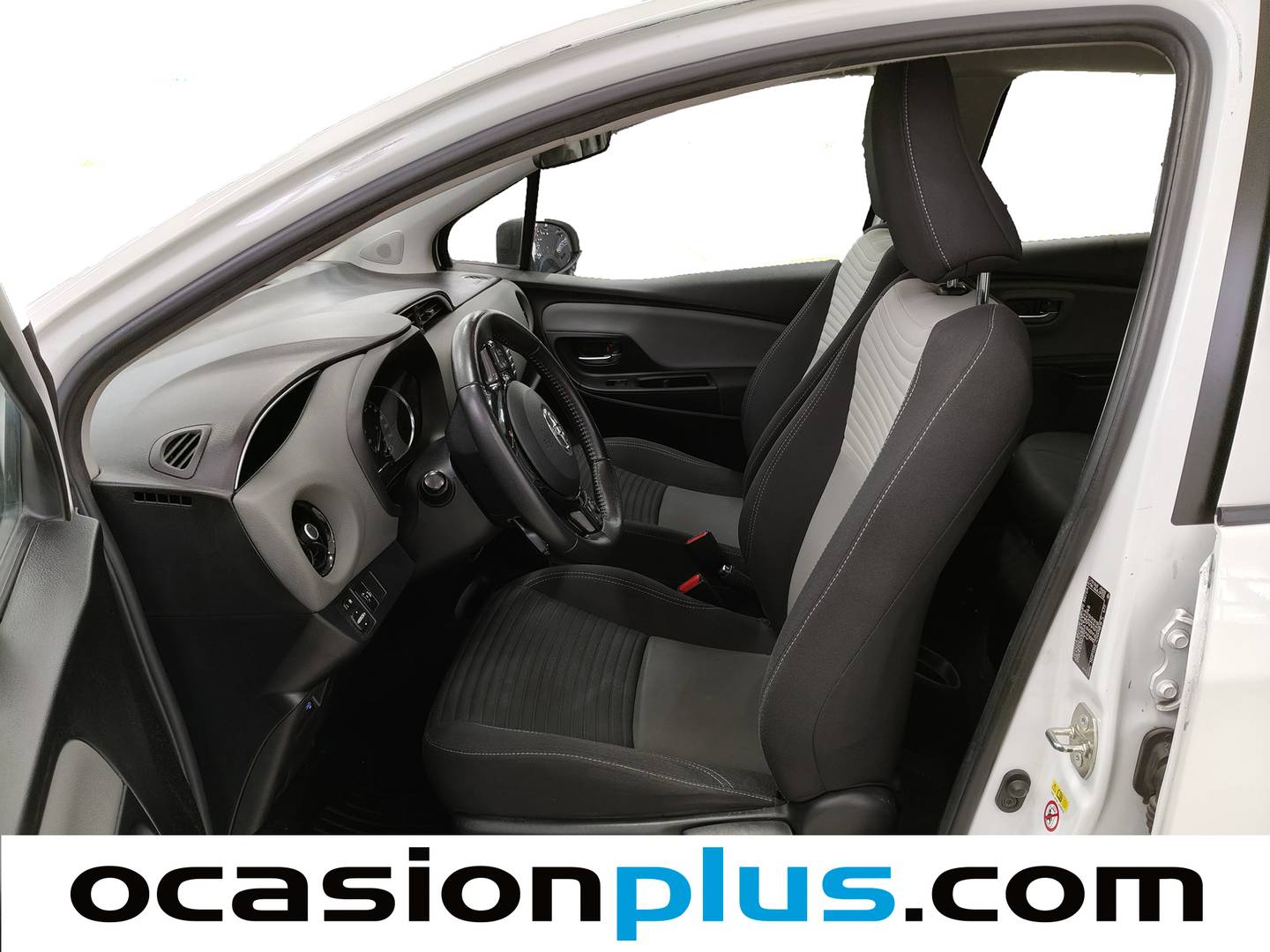 Foto Toyota Yaris Toyota Yaris 1.5 Hybrid Active (100 CV)