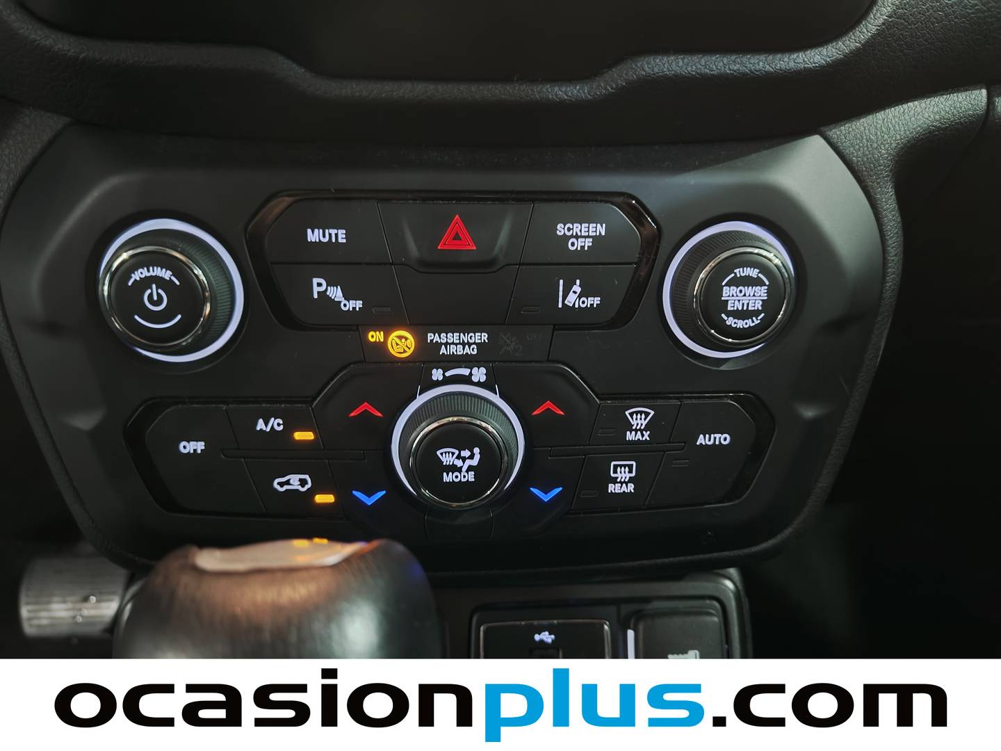 Foto Jeep Renegade Jeep Renegade eHybrid 1.5 Limited ATX  (130 CV)