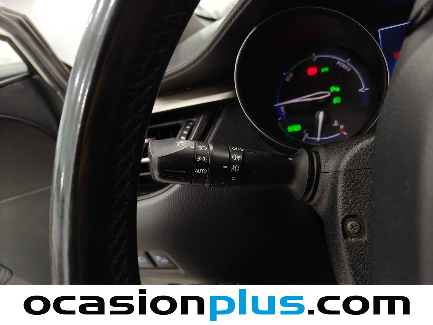 Foto Toyota C-HR Toyota C-HR 1.8 125H Advance (122 CV)