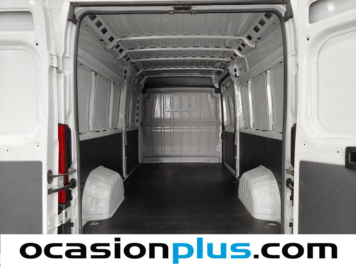 Foto asientos delanteros Peugeot Boxer Peugeot Boxer Furgon BlueHDi 130 335 L3H2 (130 CV)