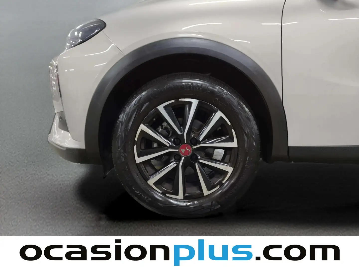 Foto DS DS 3 DS DS3 PureTech 130 Performance Line Auto (130 CV)