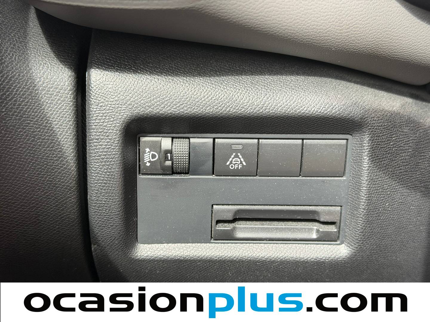 Acabados Citroën C5 Aircross Citroën C5 Aircross BlueHdi S&S Live (131 CV)