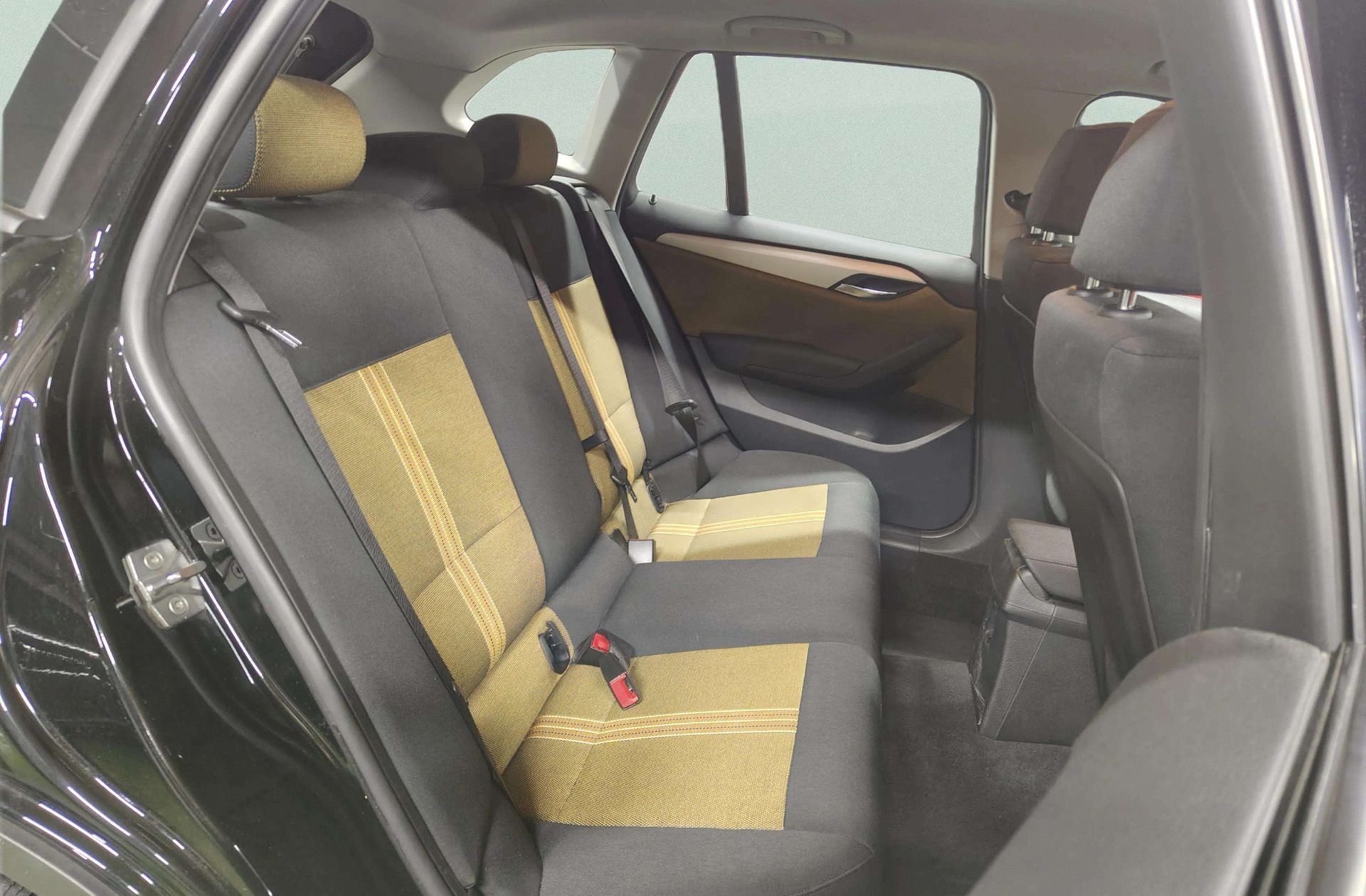 BMW X1 xDrive18d - foto 12