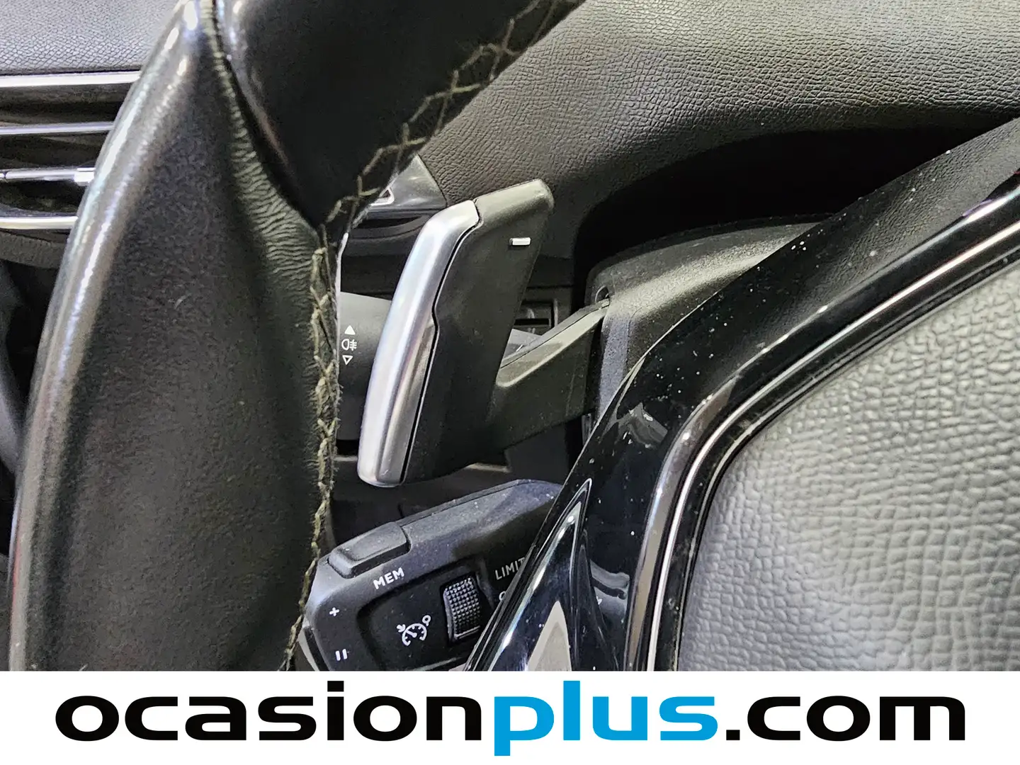 Foto Peugeot 5008 Peugeot 5008 PureTech 130 S&S Allure Pack EAT8 (130 CV) 7 PLAZAS