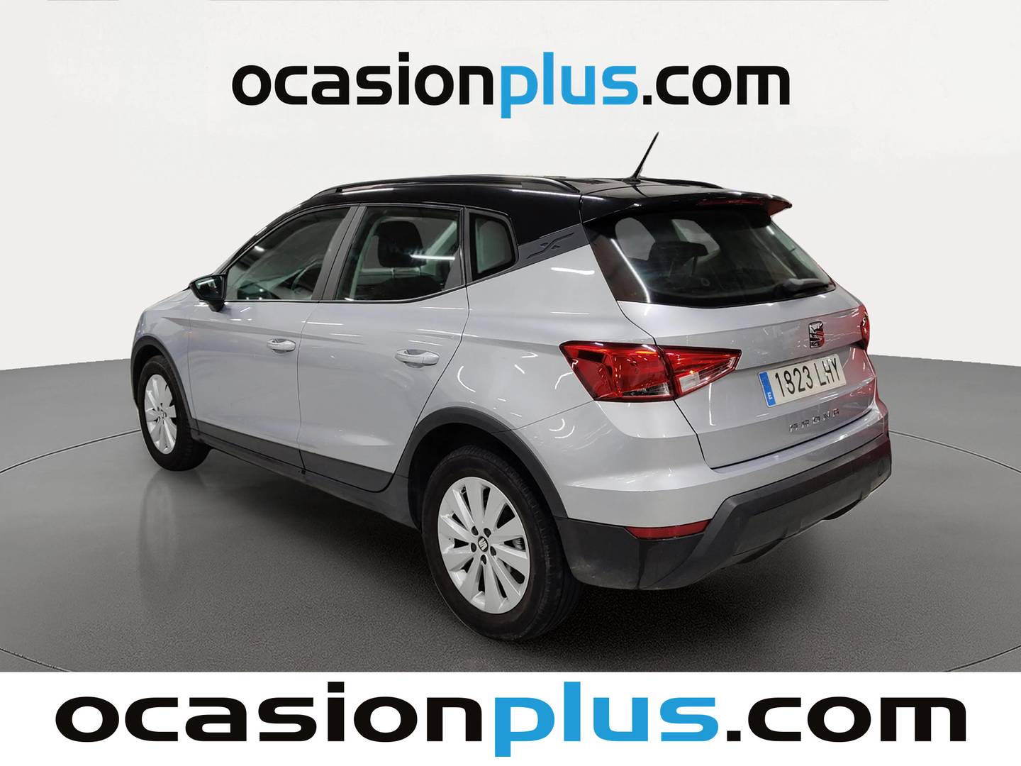 Foto trasera Seat Arona Seat Arona 1.0 TSI Ecomotive S&S Style (115 CV) derecha