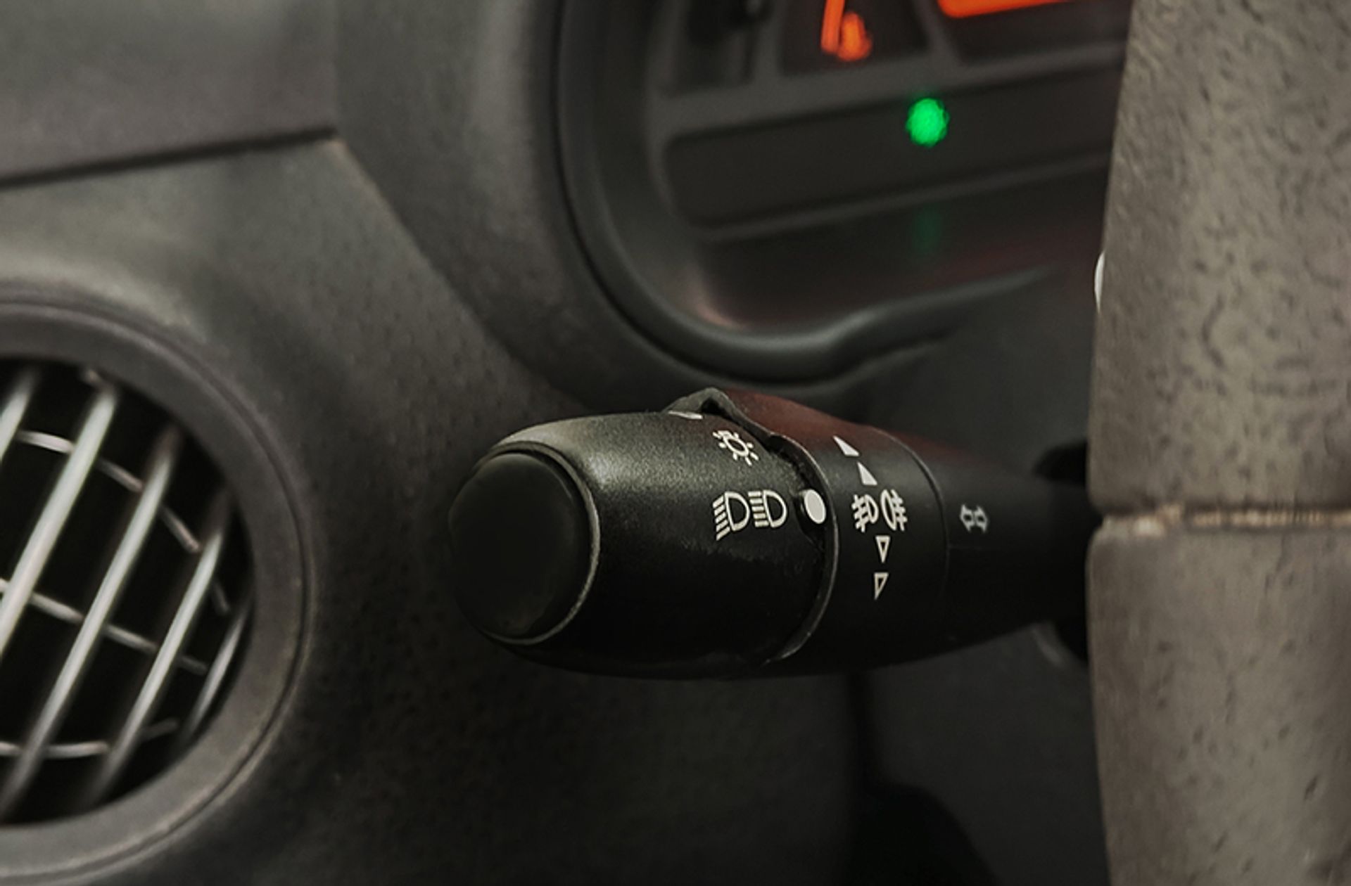 Citroën C2 1.4 HDi VTR - foto 19