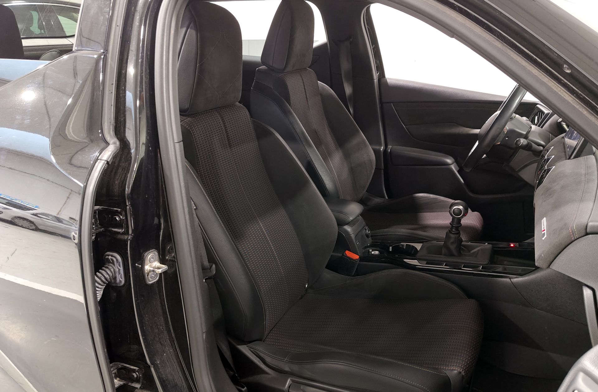 DS DS 3 Crossback DS3 BlueHDi Performance Line - foto 18