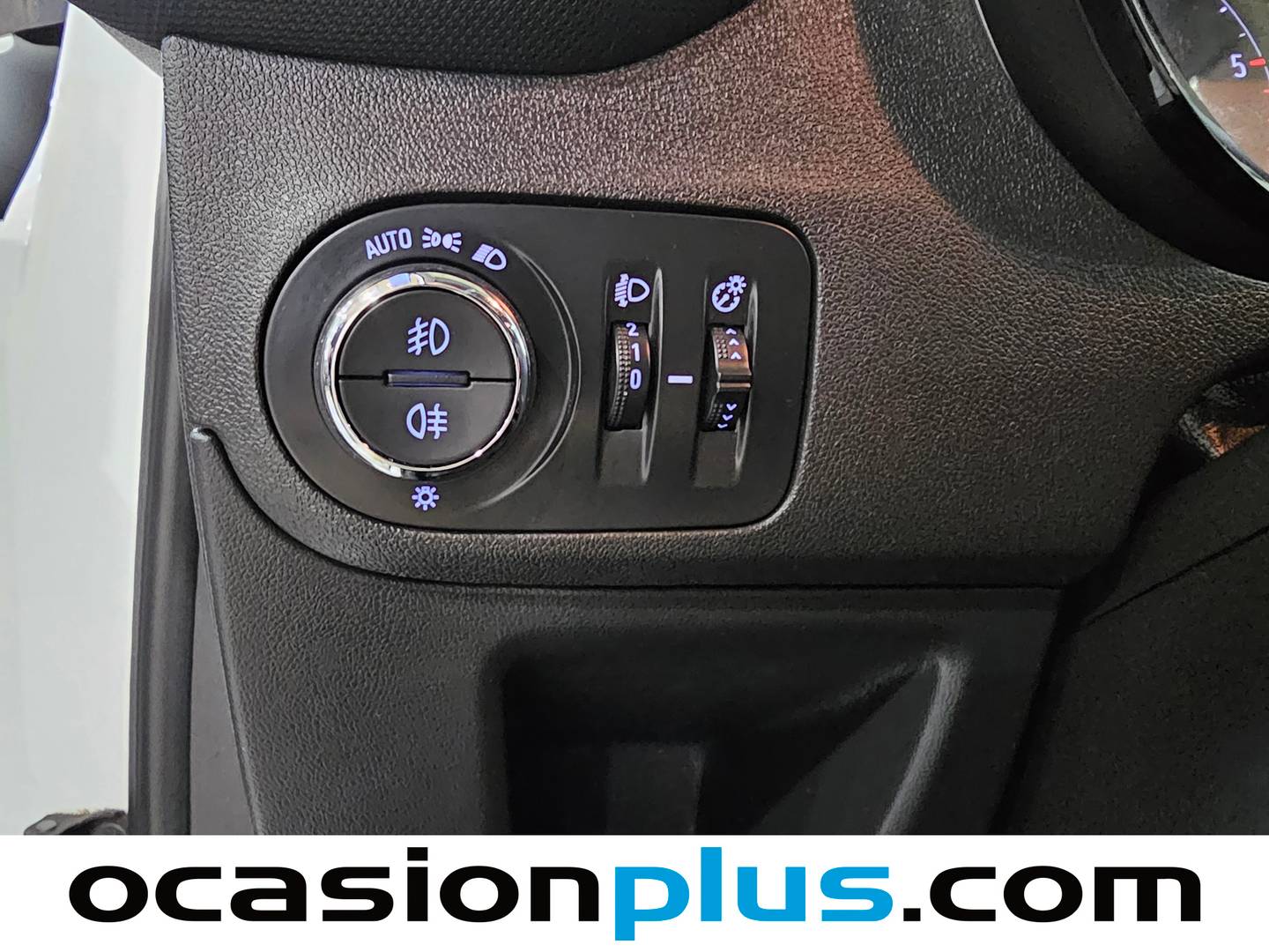 Opel Crossland X Opel Crossland X 1.5 D S&S Design Line 120 Aniversario (102 CV) 102cv