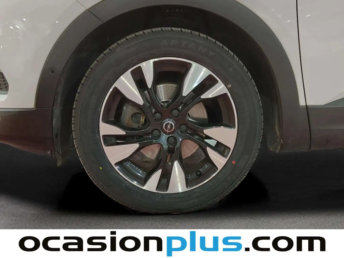 Foto Opel Grandland X Opel Grandland X 1.2 Turbo S&S ecoTEC Excellence (130 CV)