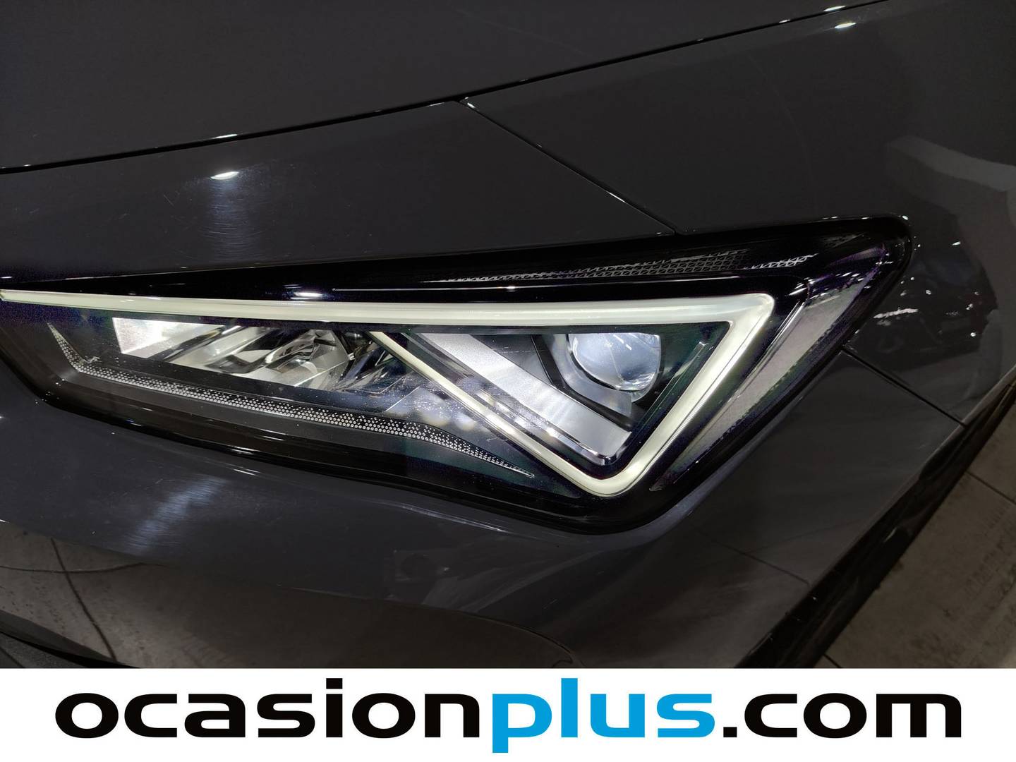 Paquetes del Cupra León Cupra Leon Sportstourer 1.5 eTSI DSG (150 CV)