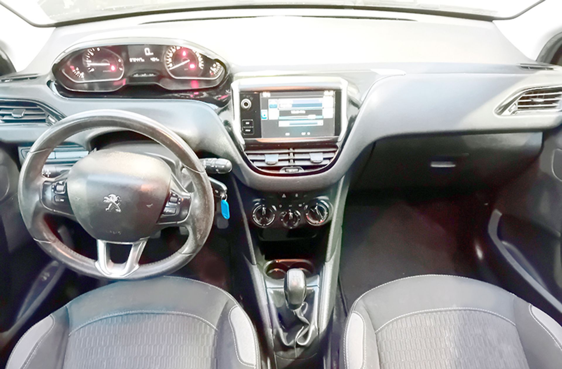 Peugeot 208 Active 1.2L PureTech - foto 6