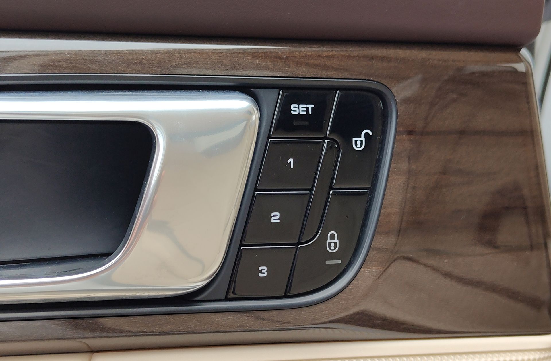 Porsche Panamera Turbo - foto 23