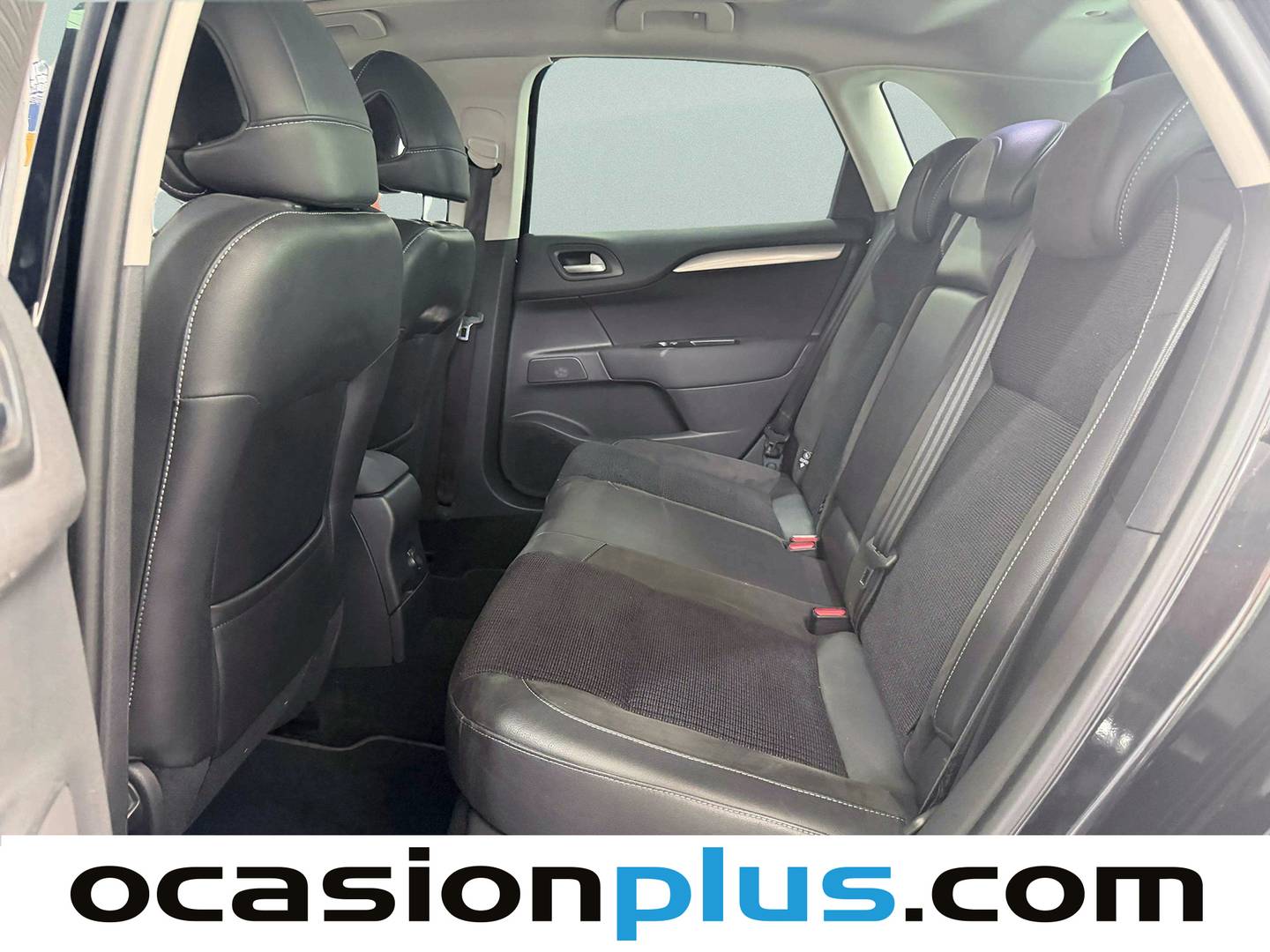 Foto asientos traseros Citroën C4 Citroën C4 BlueHDi 100 Feel Edition (99 CV)
