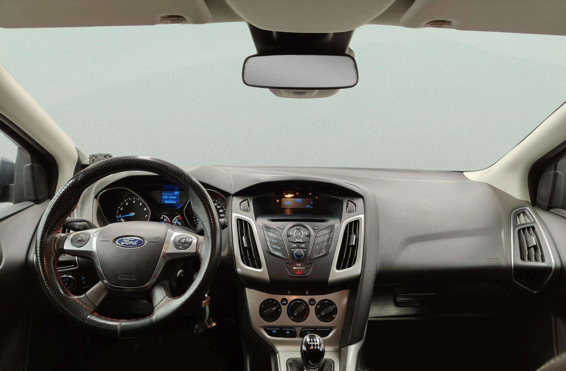Ford Focus 1.0 EcoBoost Trend - foto 6