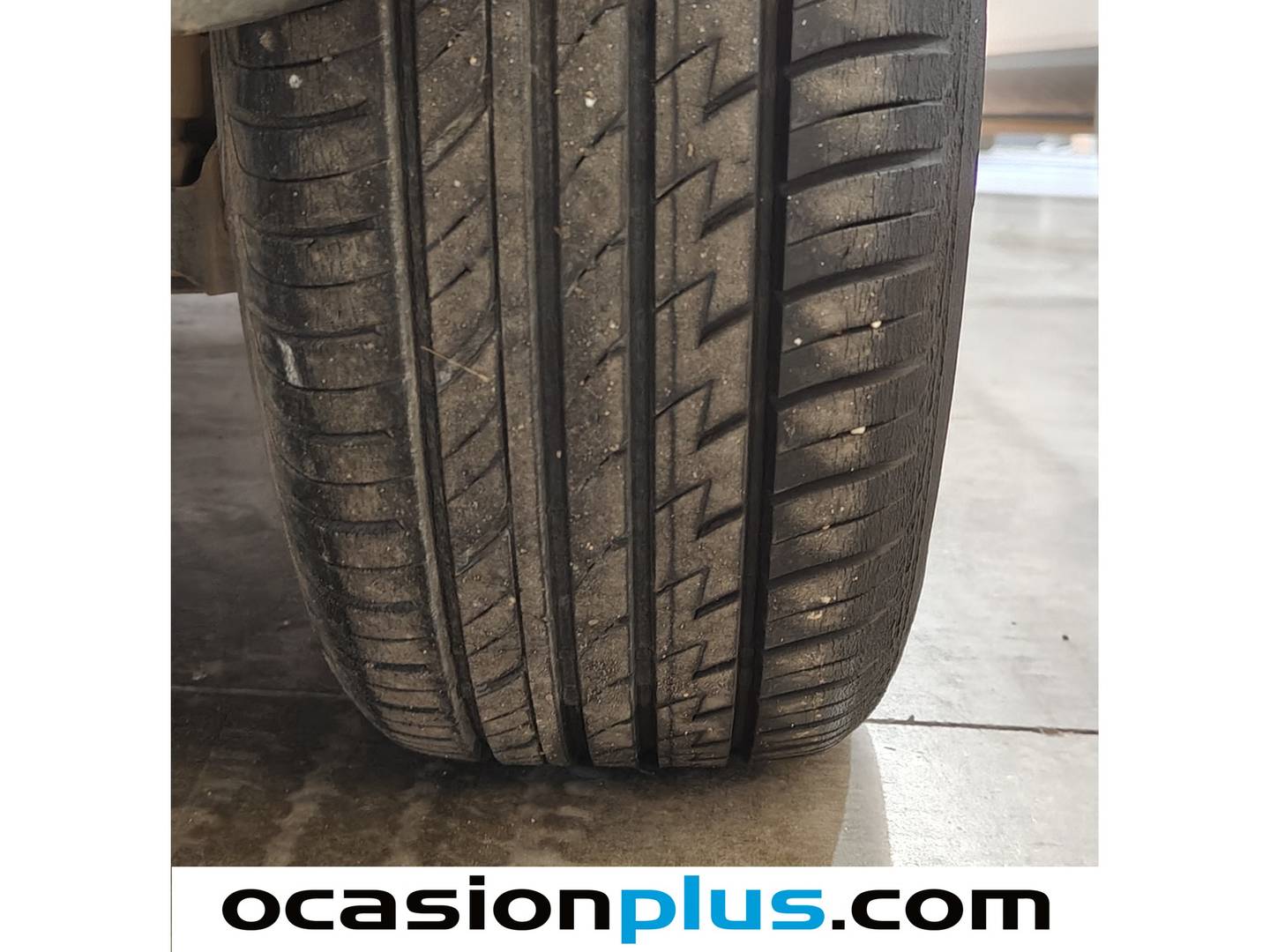 Seat Ibiza SEAT Ibiza 1.2 12v Reference (70 CV) gasolina