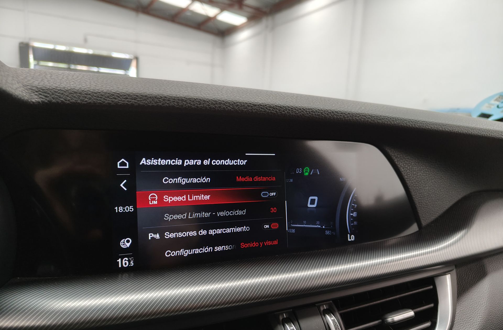 Alfa Romeo Stelvio 2.2 Diesel Sprint AWD - foto 16