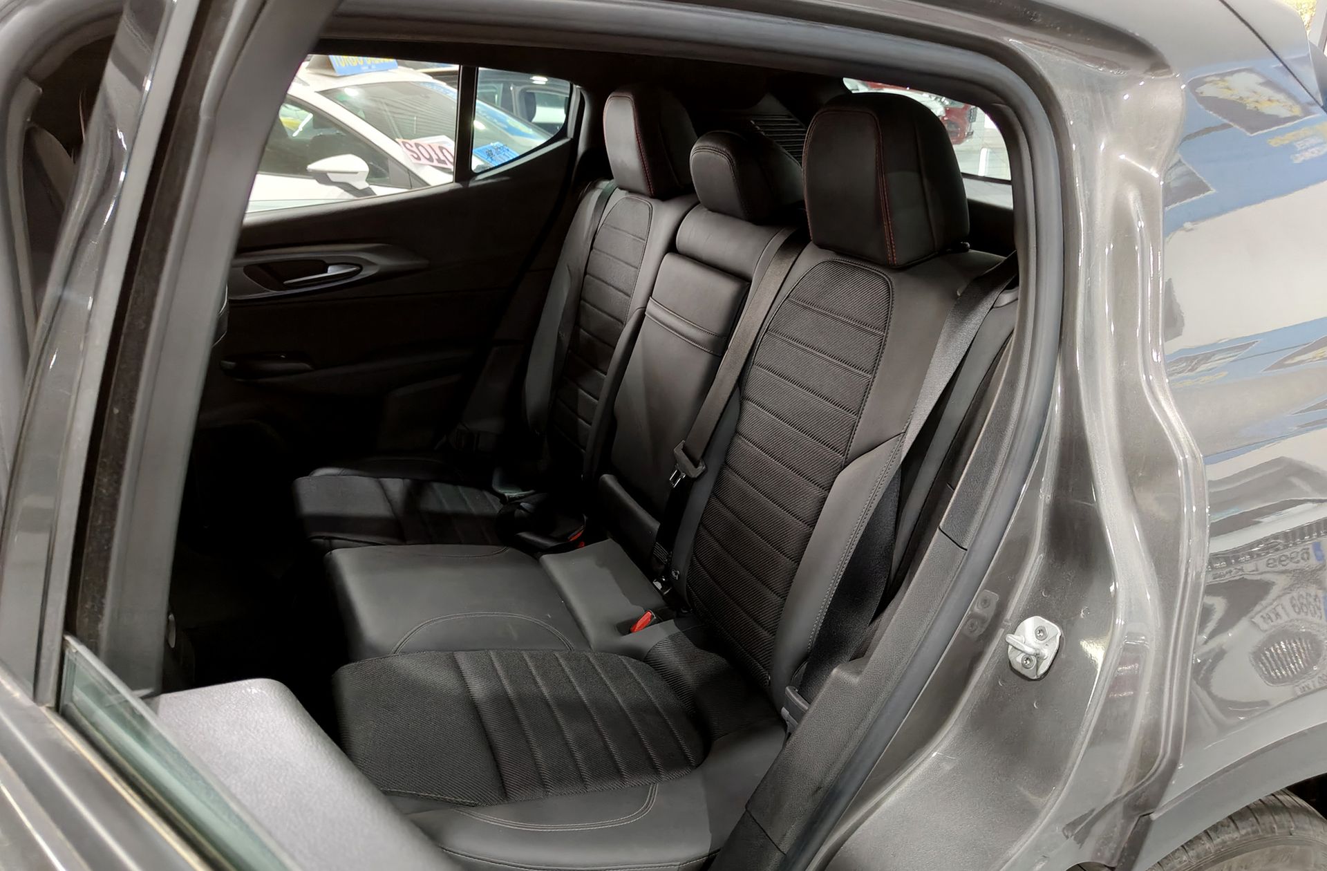 Alfa Romeo Tonale 1.5 MHEV Sprint FWD - foto 12