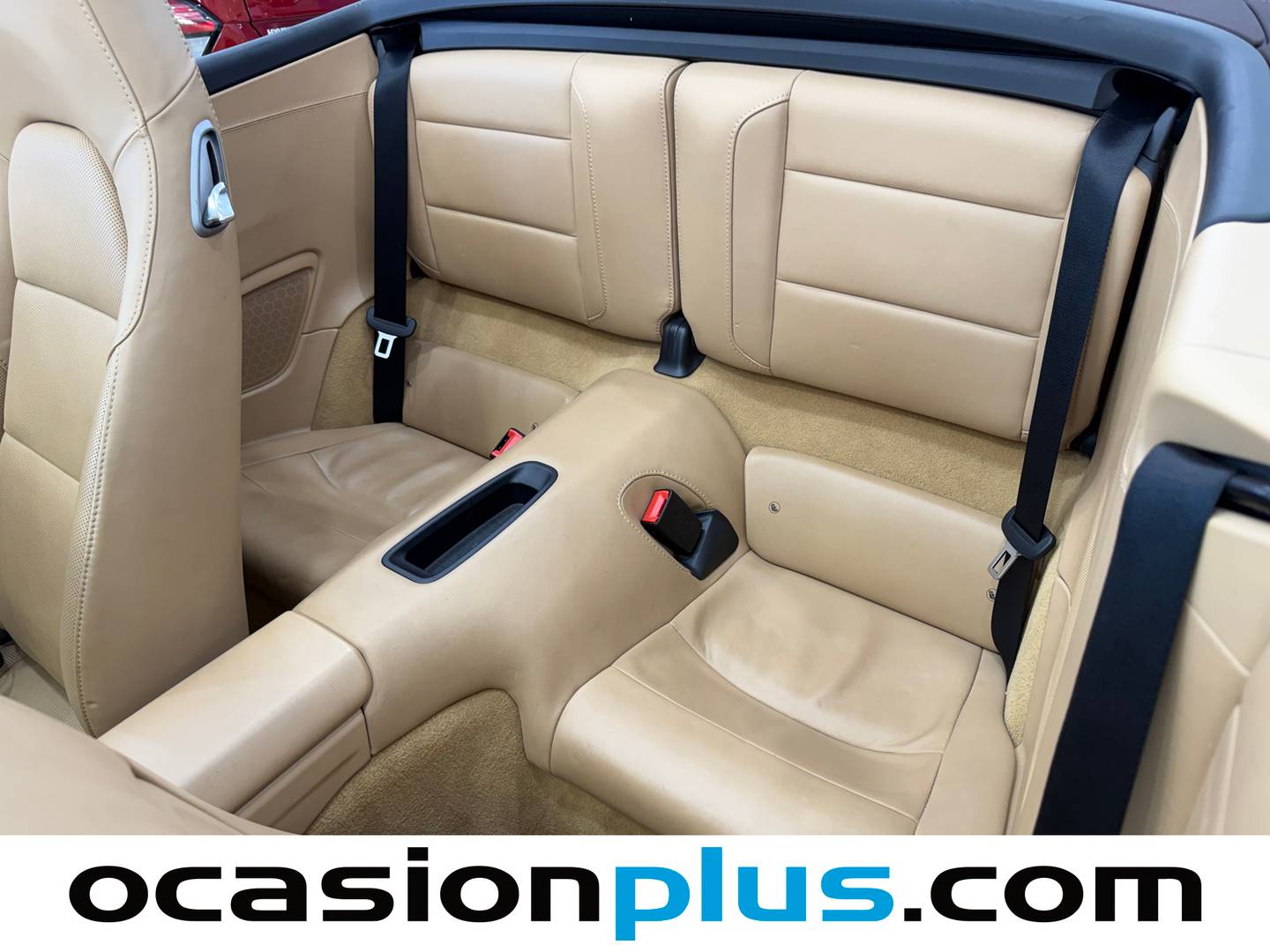 Foto asientos traseros Porsche 911 Porsche 911 Carrera Cabrio (350 CV)