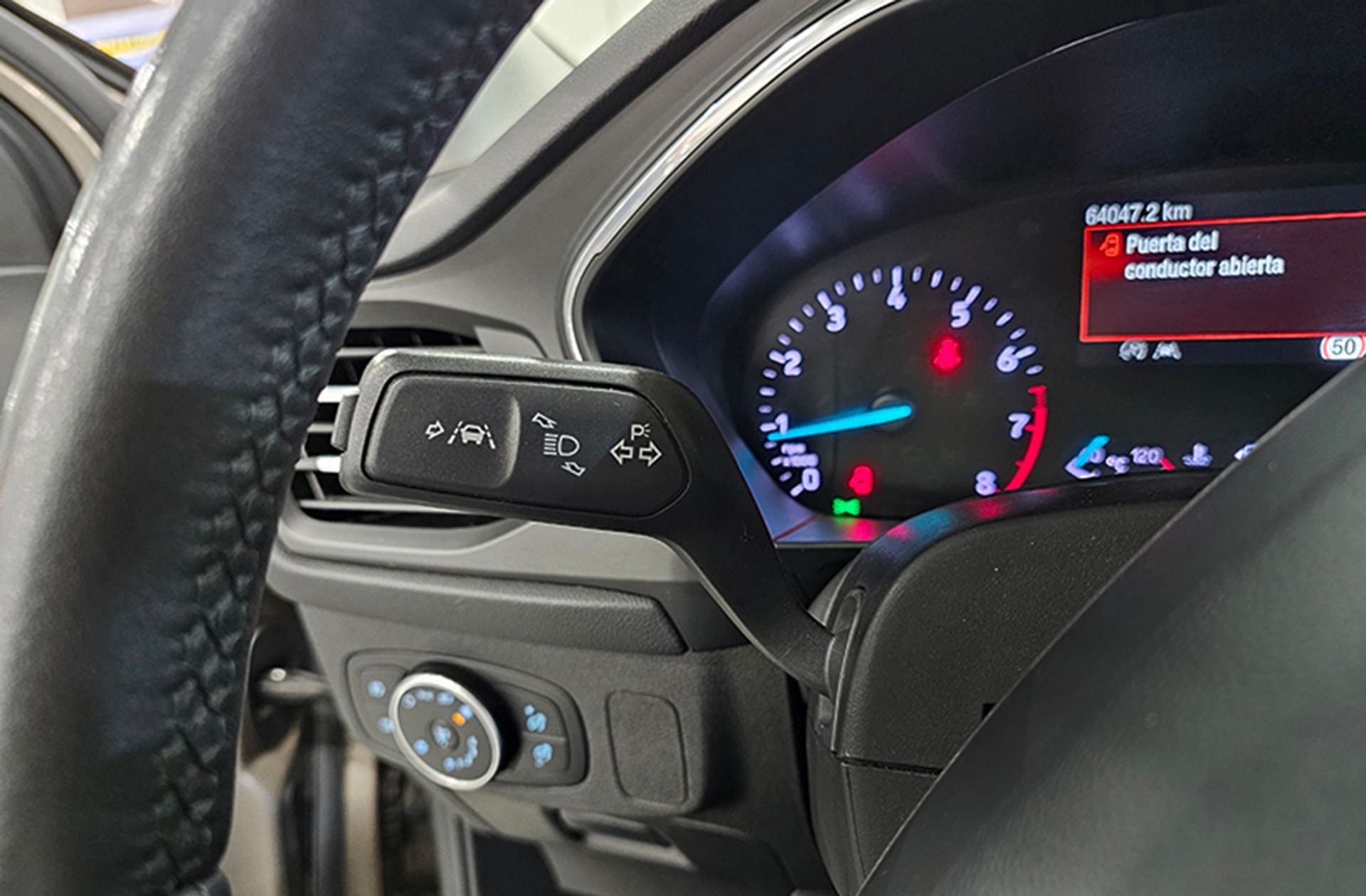 Ford Focus 1.0 EcoBoost Active - foto 22