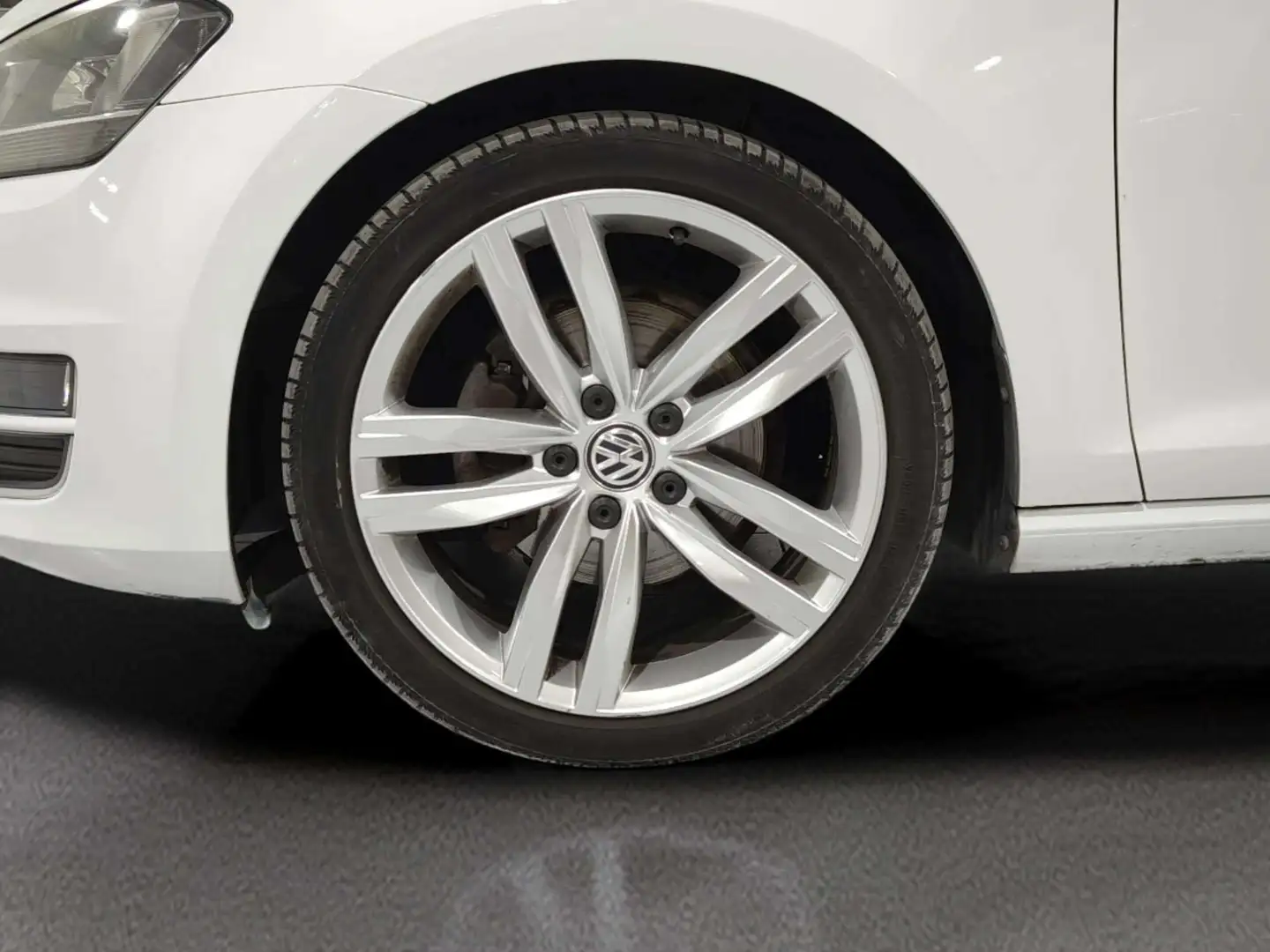 Foto Volkswagen Golf Volkswagen Golf Sport 2.0 TDI CR BMT (150 CV)