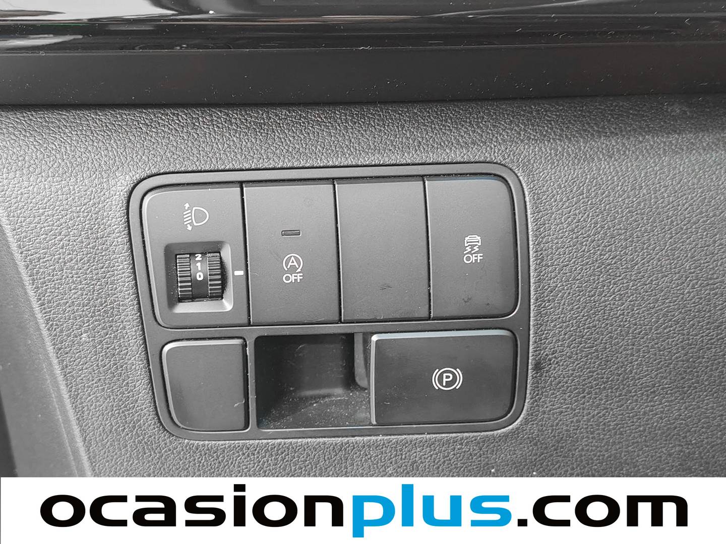 Foto Hyundai Staria Hyundai Staria 2.2 CRDI Tecno 9S Auto (177 CV) 9 Plazas