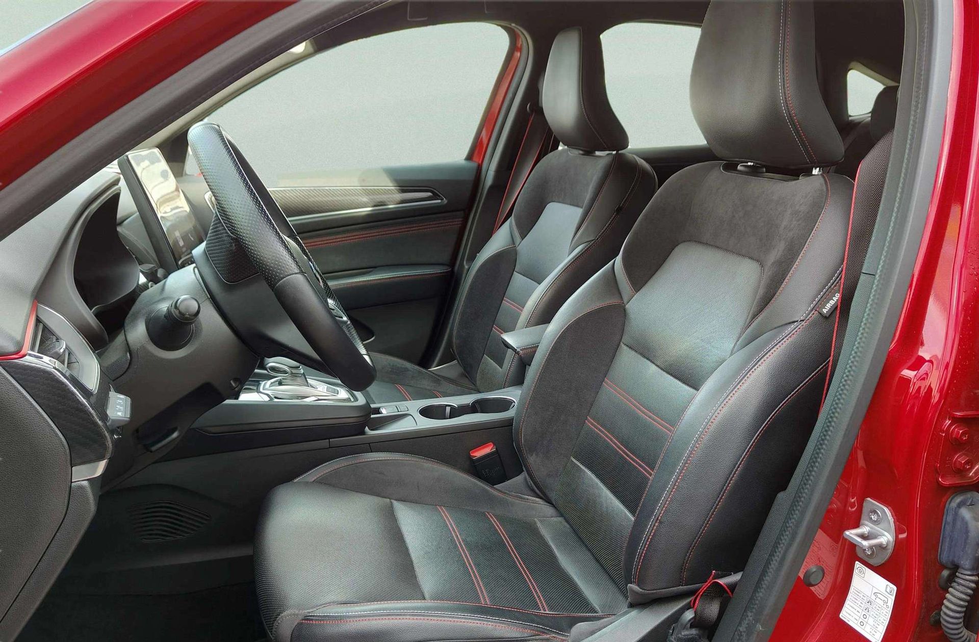 Renault Arkana RS Line E-Tech Híbrido - foto 19