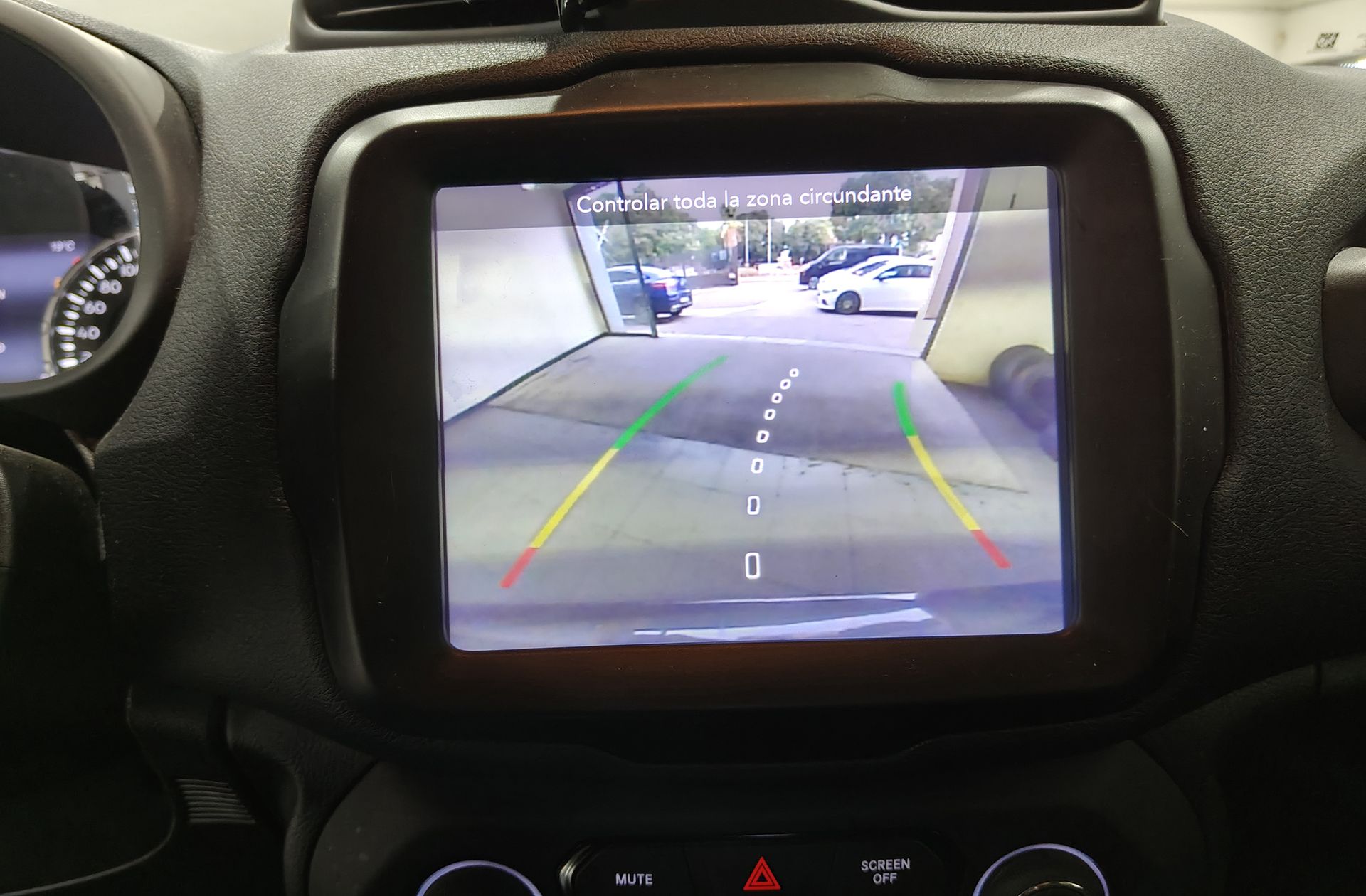 Jeep Renegade 1.0G Limited 4x2 - foto 9