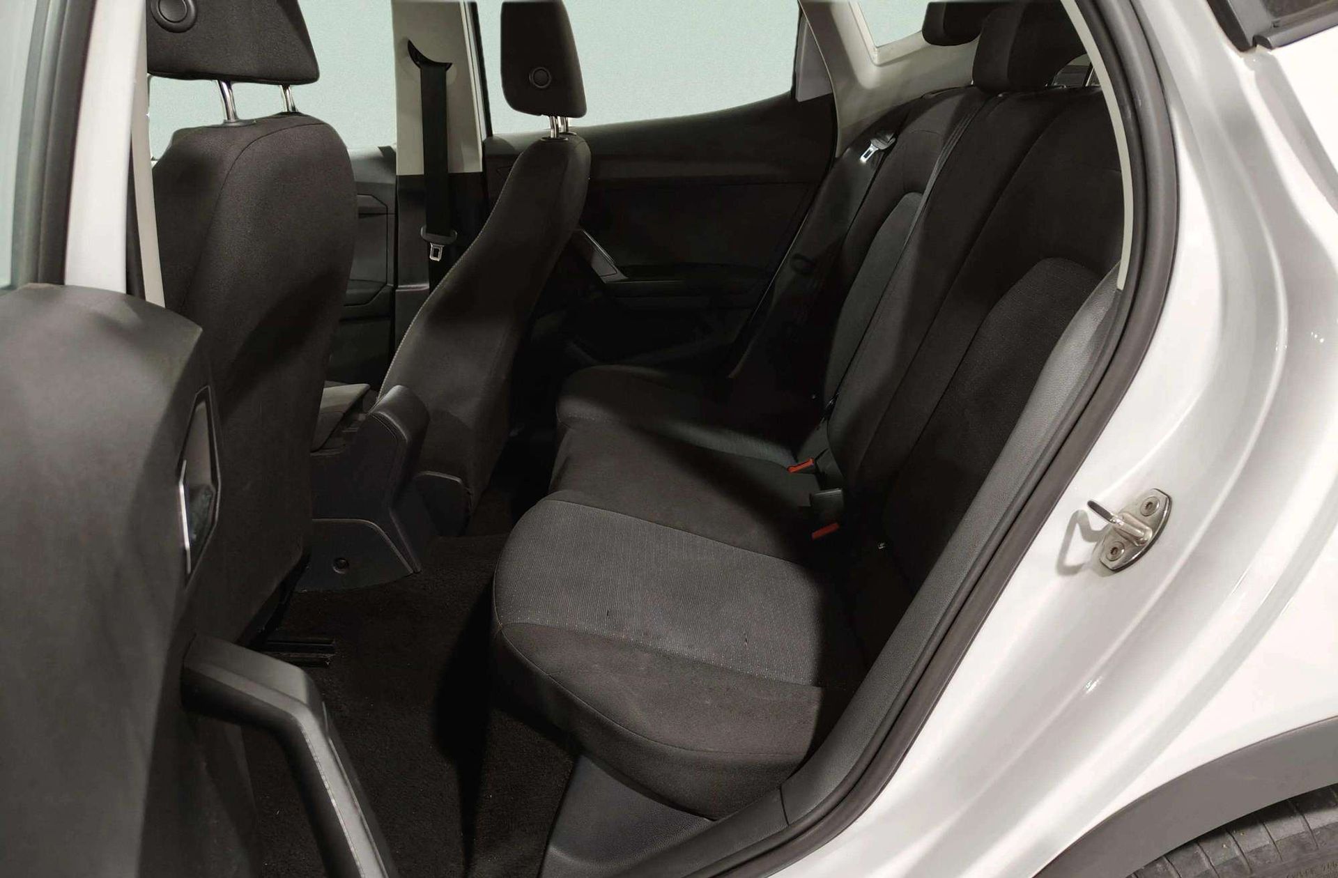 SEAT Arona 1.0 TSI Style XL DSG - foto 12
