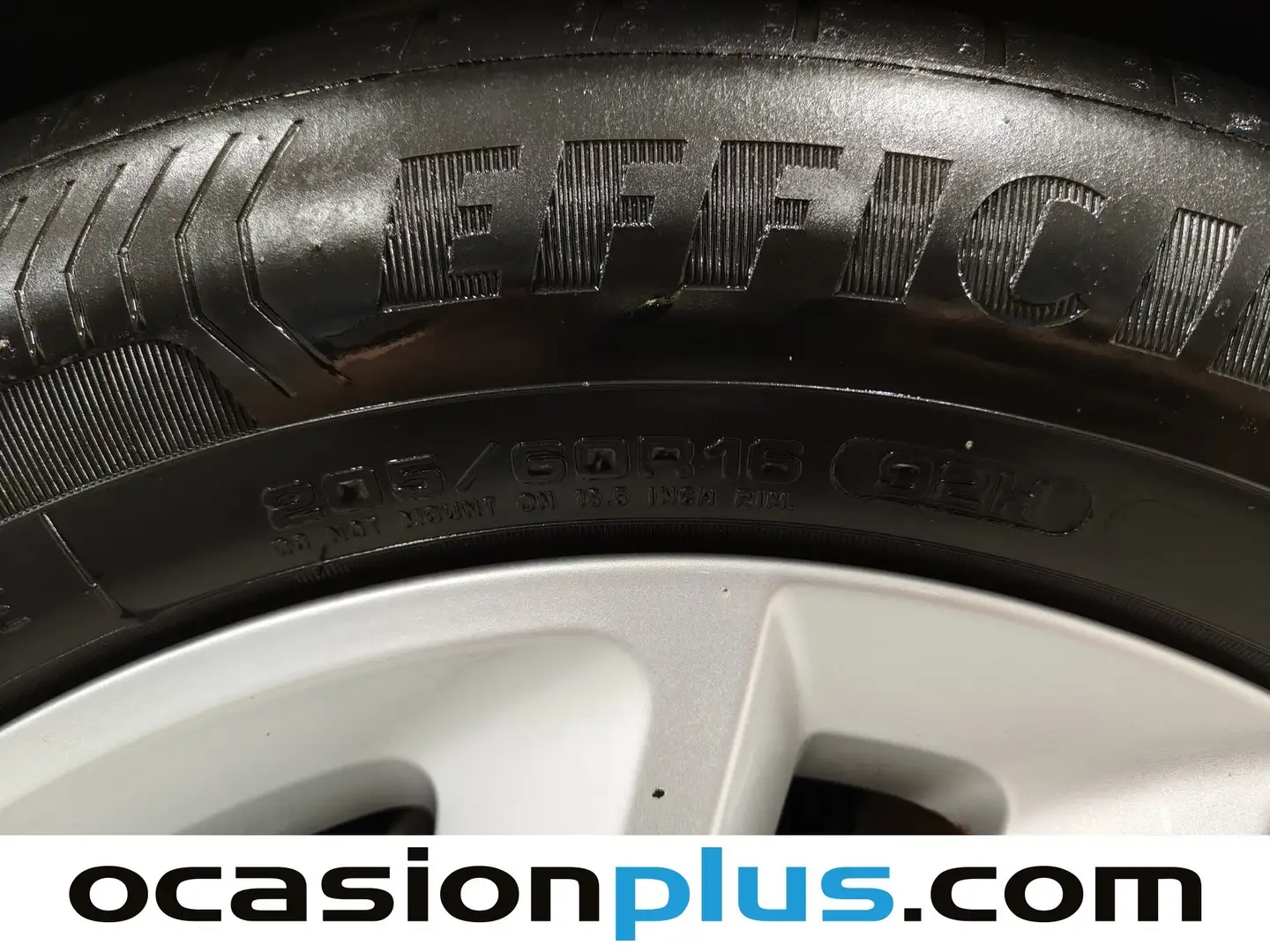 Foto Volkswagen T-Cross Volkswagen T-Cross Advance 1.0 TSI (110 CV) DSG