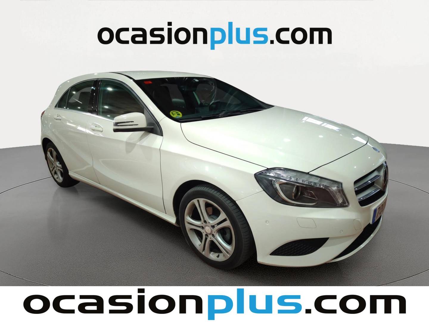 Foto delantera Mercedes Clase A Mercedes Clase A CDI AMG Line (109 CV) izquierda