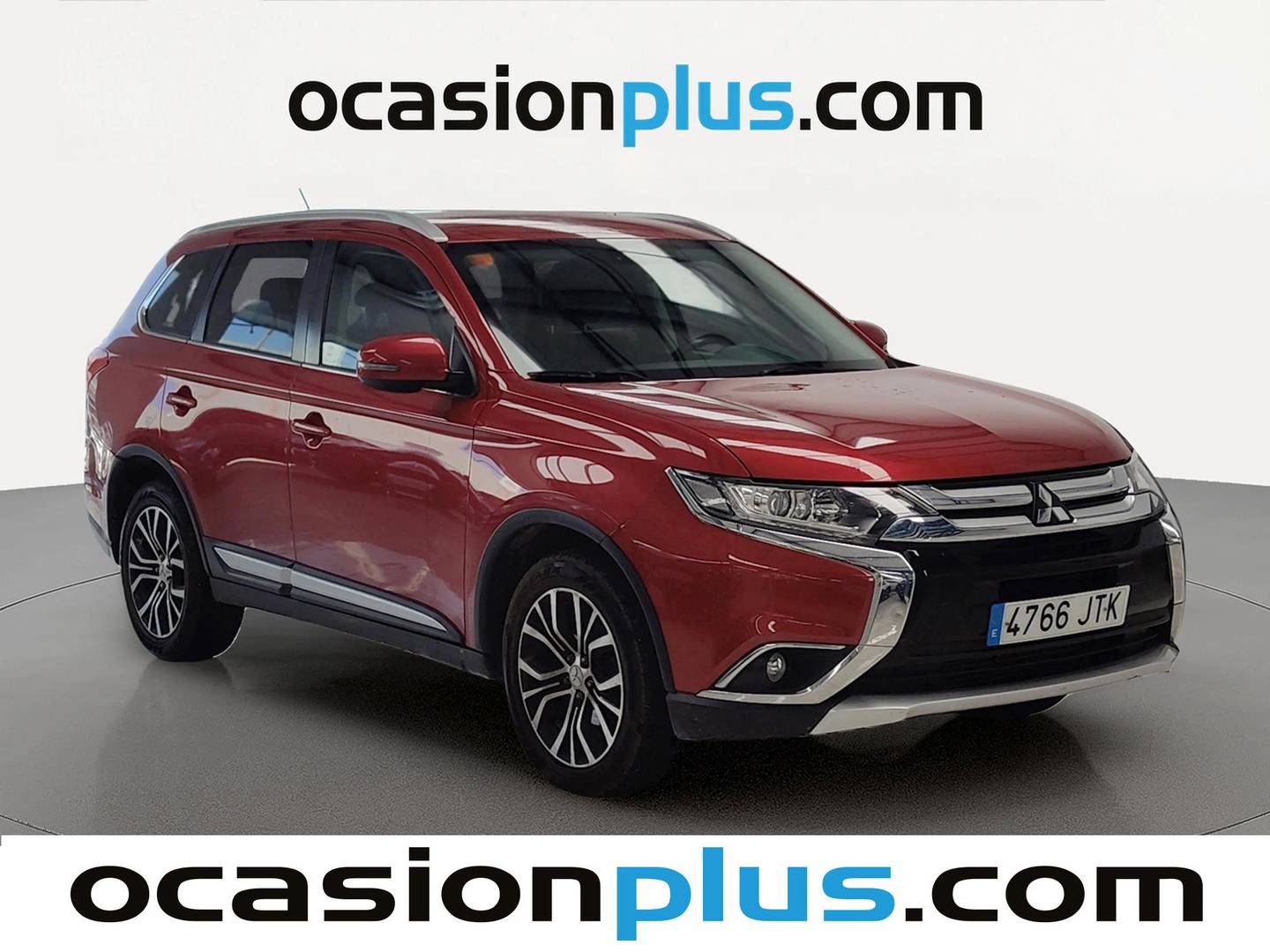 Foto delantera Mitsubishi Outlander Mitsubishi Outlander 220 DI-D Motion 2WD (150 CV) 7 Plazas derecha