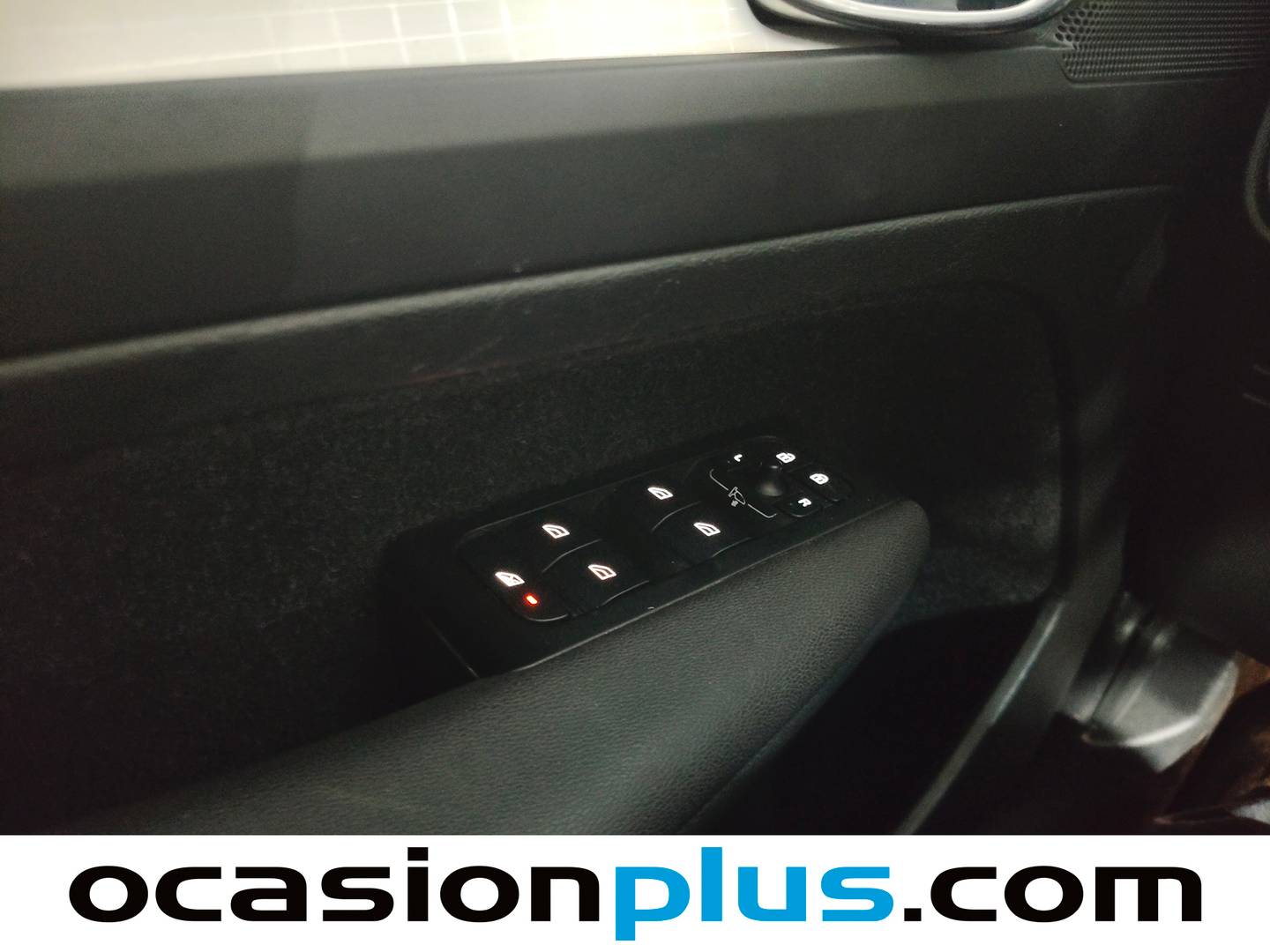 Volvo XC40 Volvo XC40 T3 Momentum Pro Auto (163 CV) de segunda mano