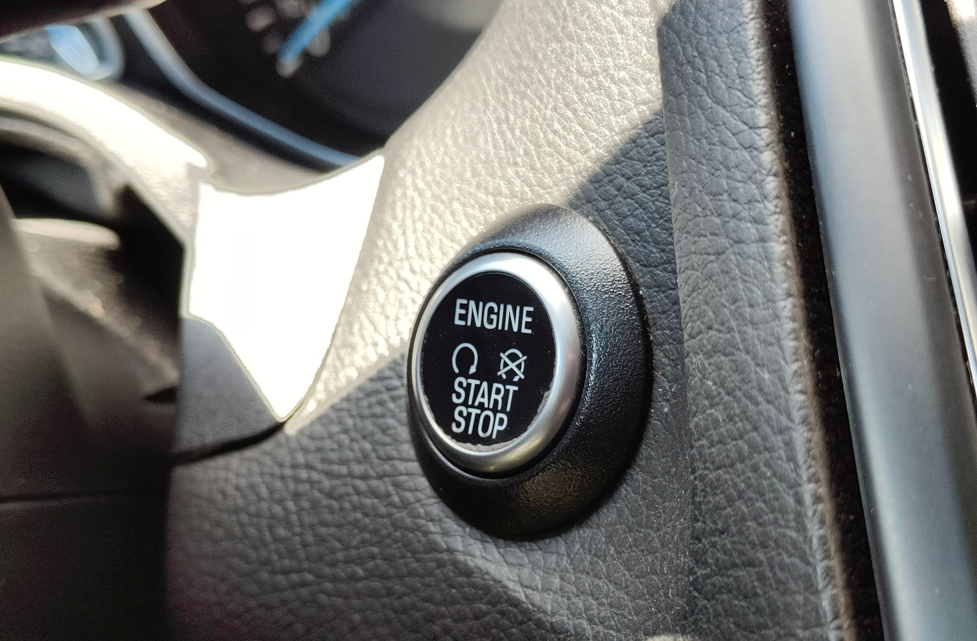 Ford Focus 1.5 EcoBoost ST-Line - foto 34