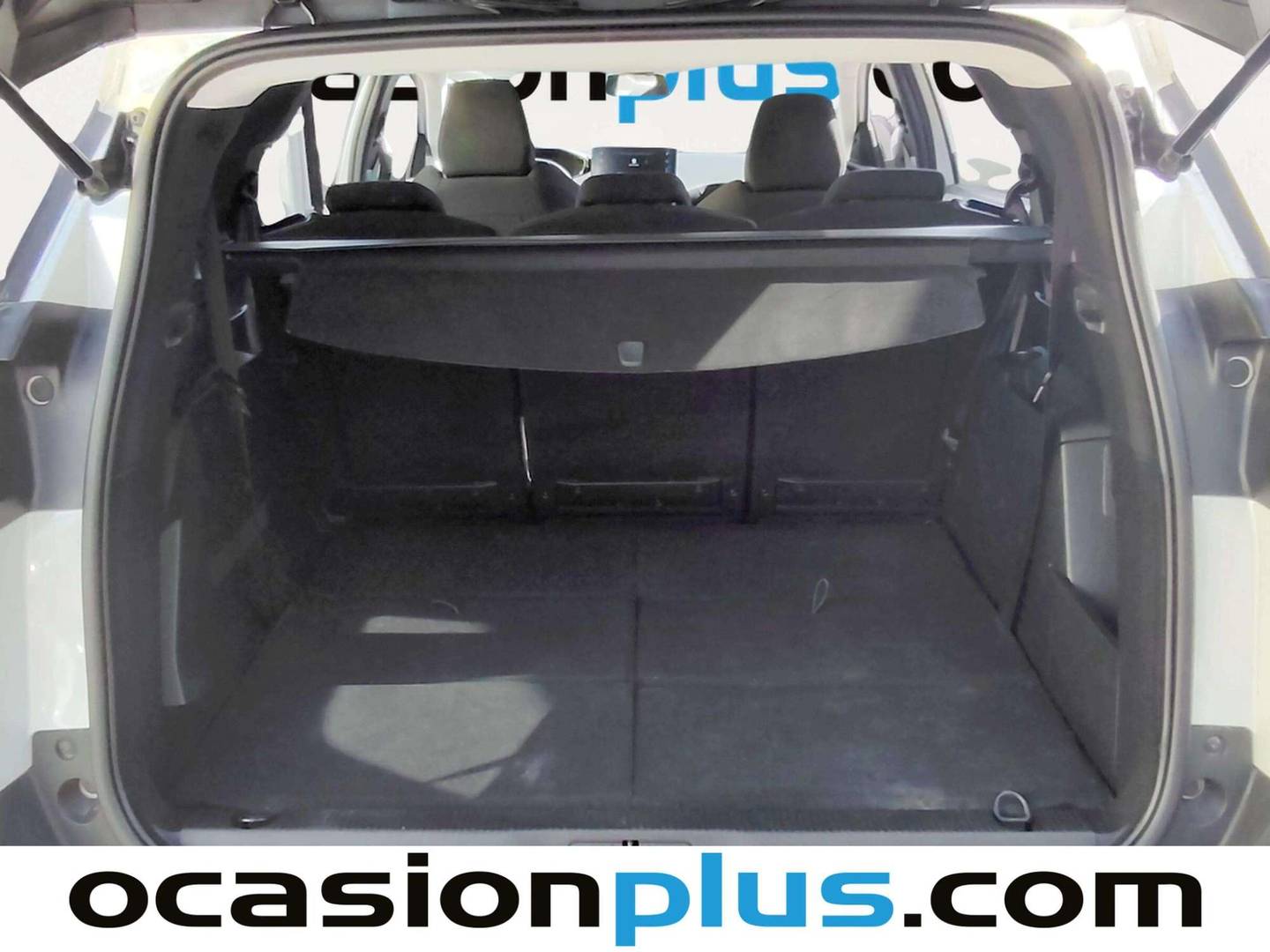 Foto Peugeot 5008 Peugeot 5008 PureTech 130 S&S Active Pack EAT8 (130 CV) 7 Plazas siete plazas