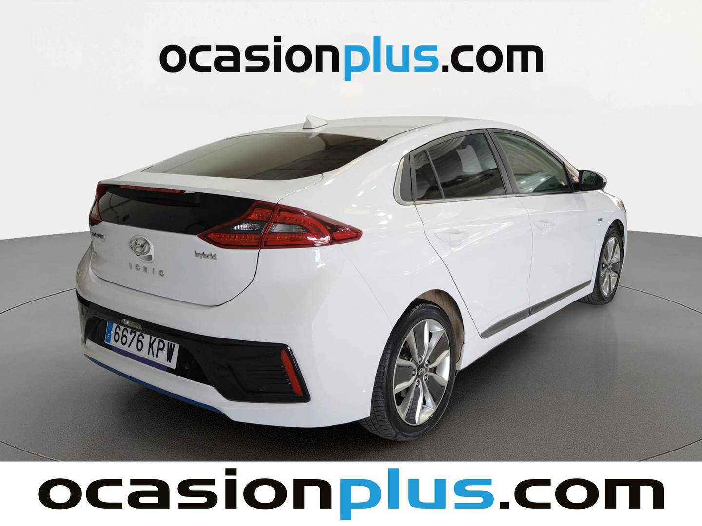 Foto trasera Hyundai IONIQ Hyundai Ioniq 1.6 GDI HEV Tecno DCT (141 CV) derecha