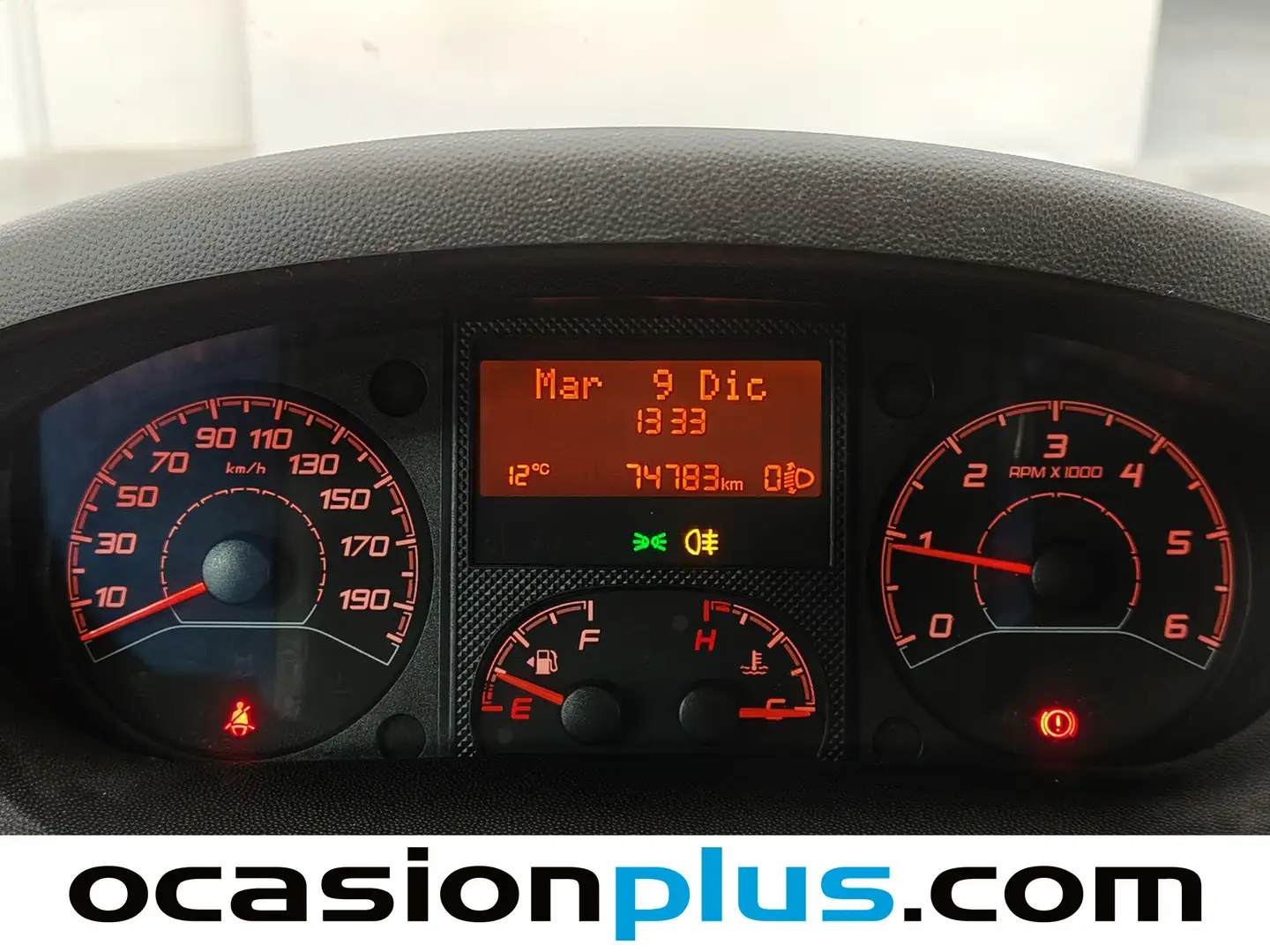 Foto Citroën Jumper Citroen Jumper Furgon BlueHDi 140 35 L2H2 (140 CV)