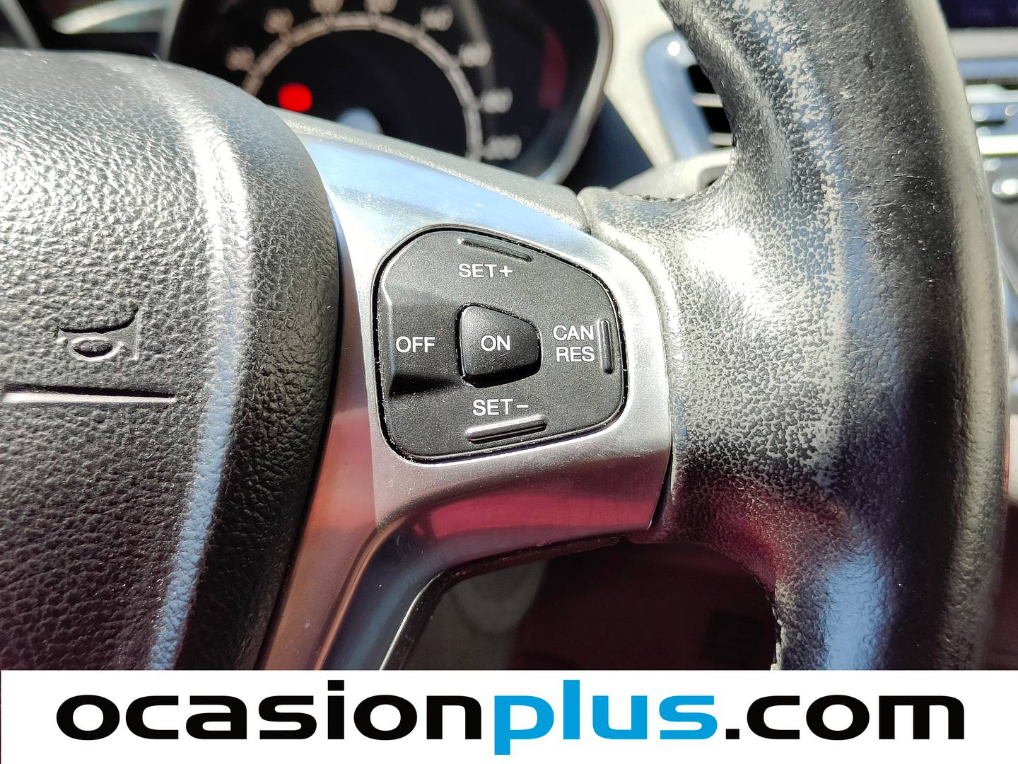 Extras del Ford Fiesta Ford Fiesta 1.0 EcoBoost Titanium (100 CV)