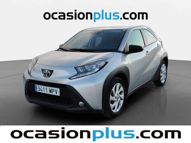 Toyota Aygo X Cross 1.0 VVT-I Play (72 CV) de segunda mano